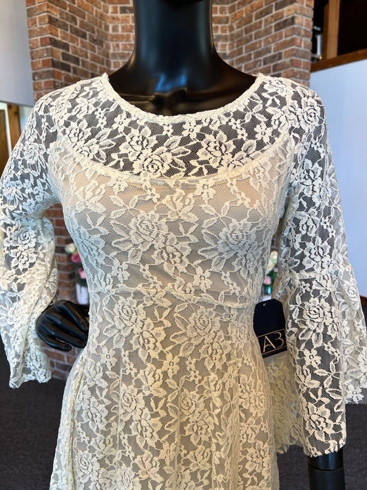Ivory Lace Long Peasant Long Sleeve