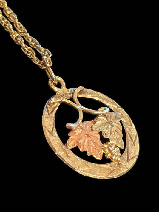 Black Hills Gold Necklace 10k