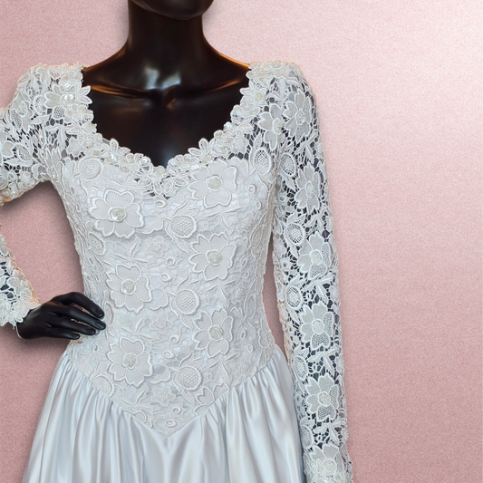 Floral Lace Bodice Long Sleeve Wedding Gown
