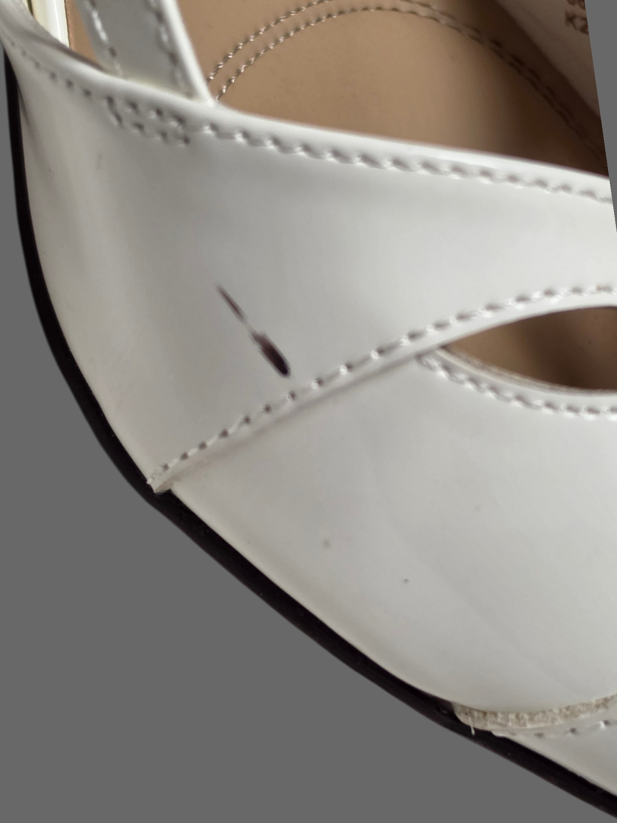 Ivory Patent Leather Slingback Kitten Heel Shoe - Unisa