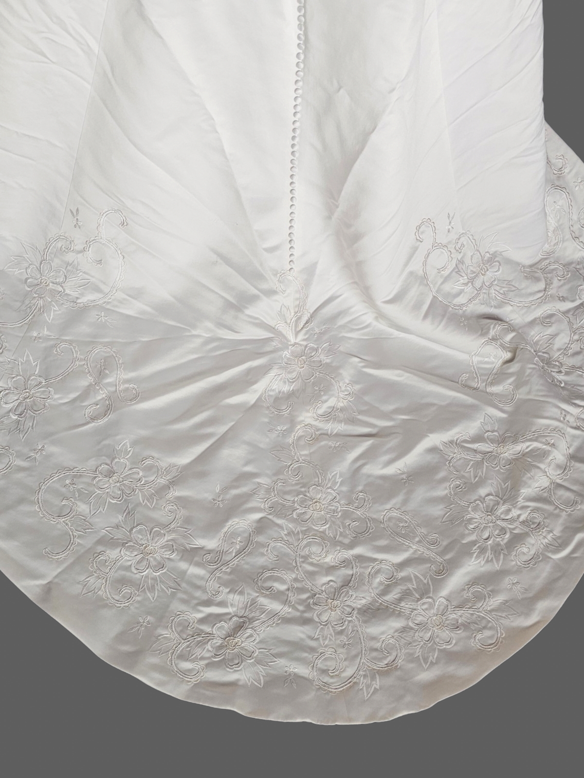 Vintage Ivory Satin Embroidered Scoop Neck Wedding Gown - Gloria Vanderbuilt