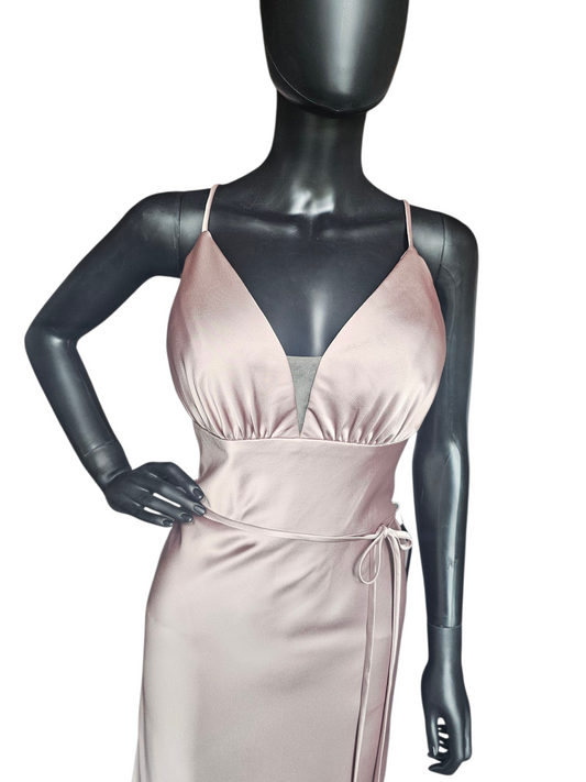 Latte Silky Satin V-Neck Plunge Fitted Party/Cocktail Dress NWOT - Mori Lee