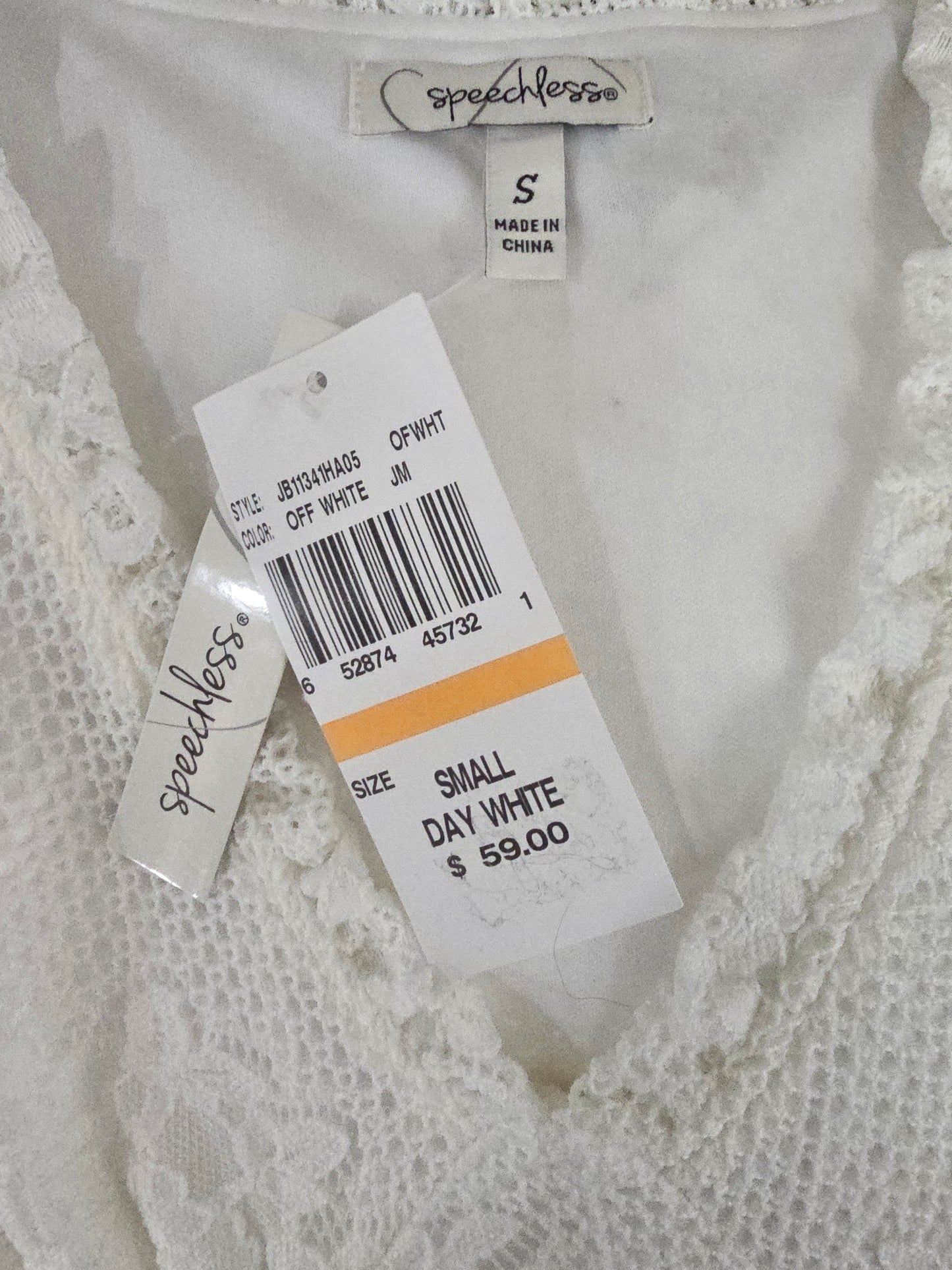 White Stretch Lace V-Neck Cap Short Sleeve Dress - NWT - Speechless