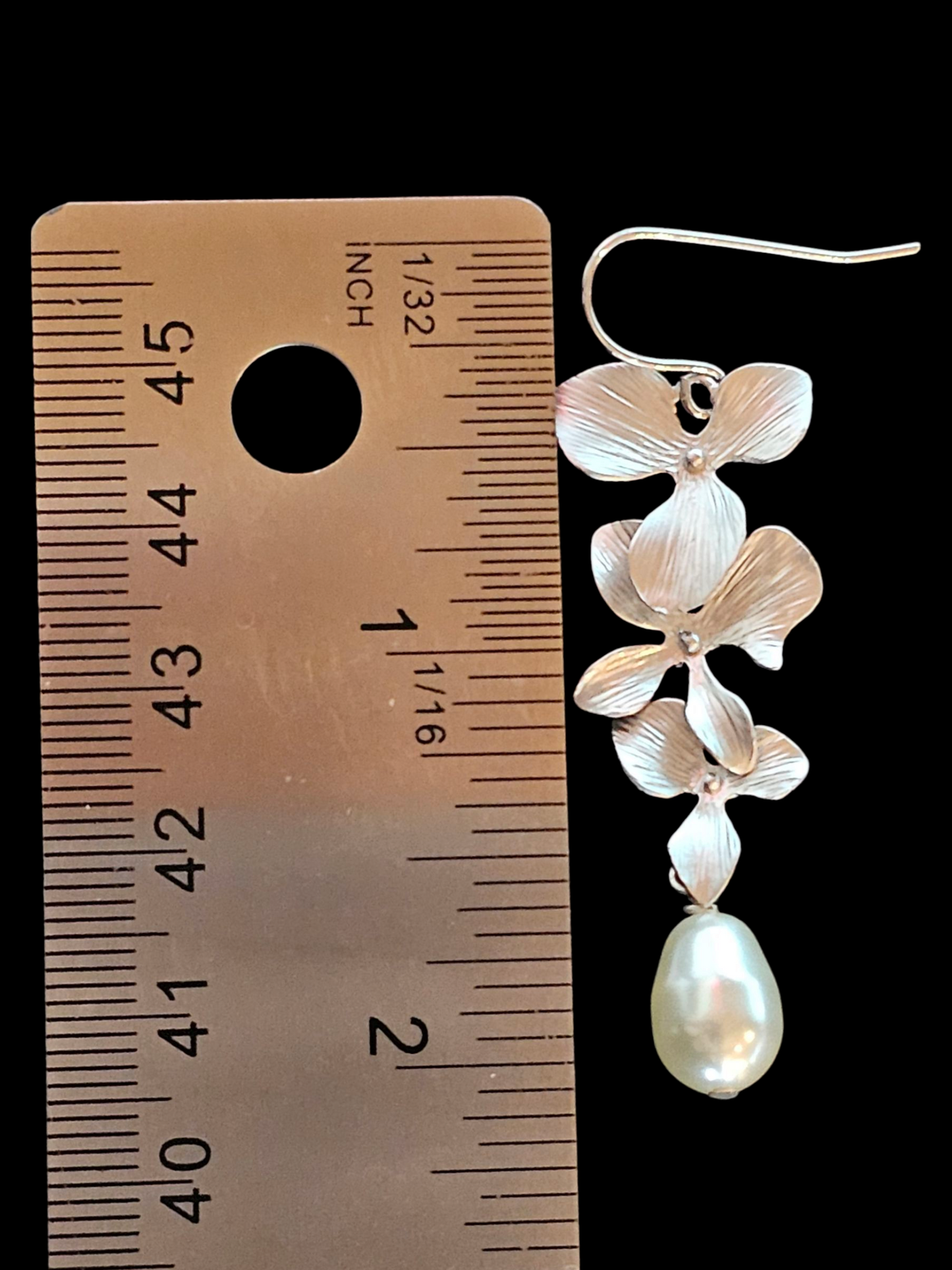 Faux Pearl Floral Long Drop Earring