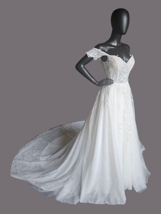 Ivory Lace Embroidered A-Line Shrug Sleeve Wedding Gown - Da Vinci