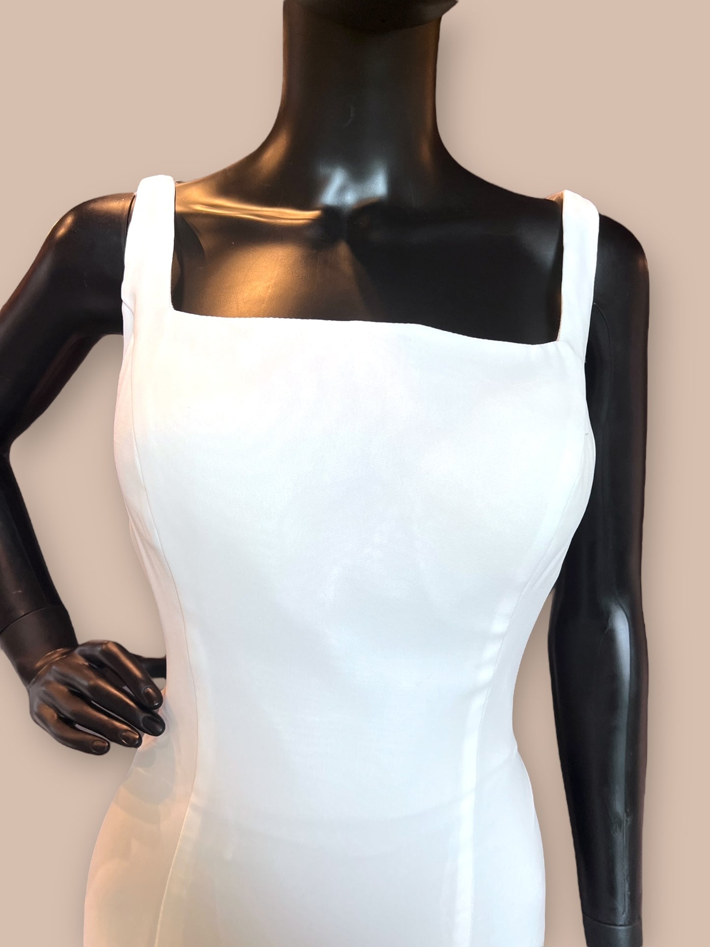 Ivory Trumpet Sweep Train Wedding Gown