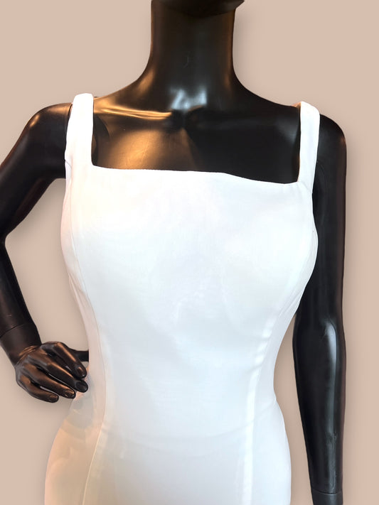 Ivory Trumpet Sweep Train Wedding Gown