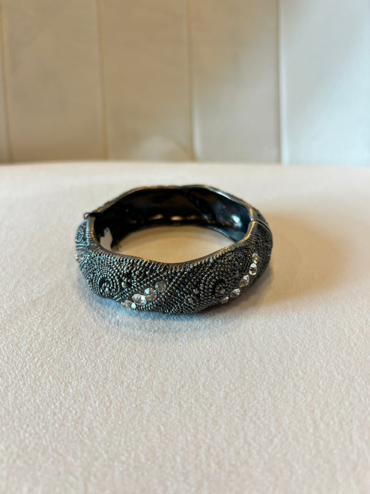 Silver/Crystal Snap Bracelet