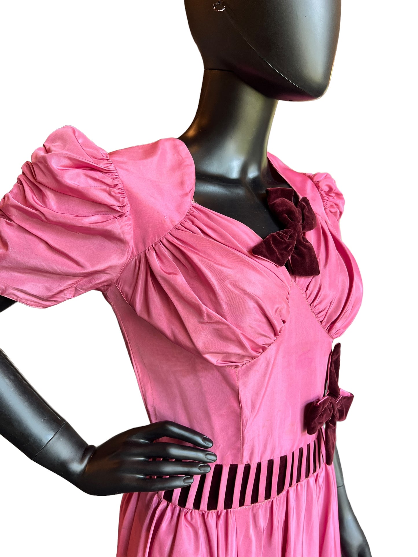 Vintage 40s Pink/Burgundy Taffeta Evening Gown