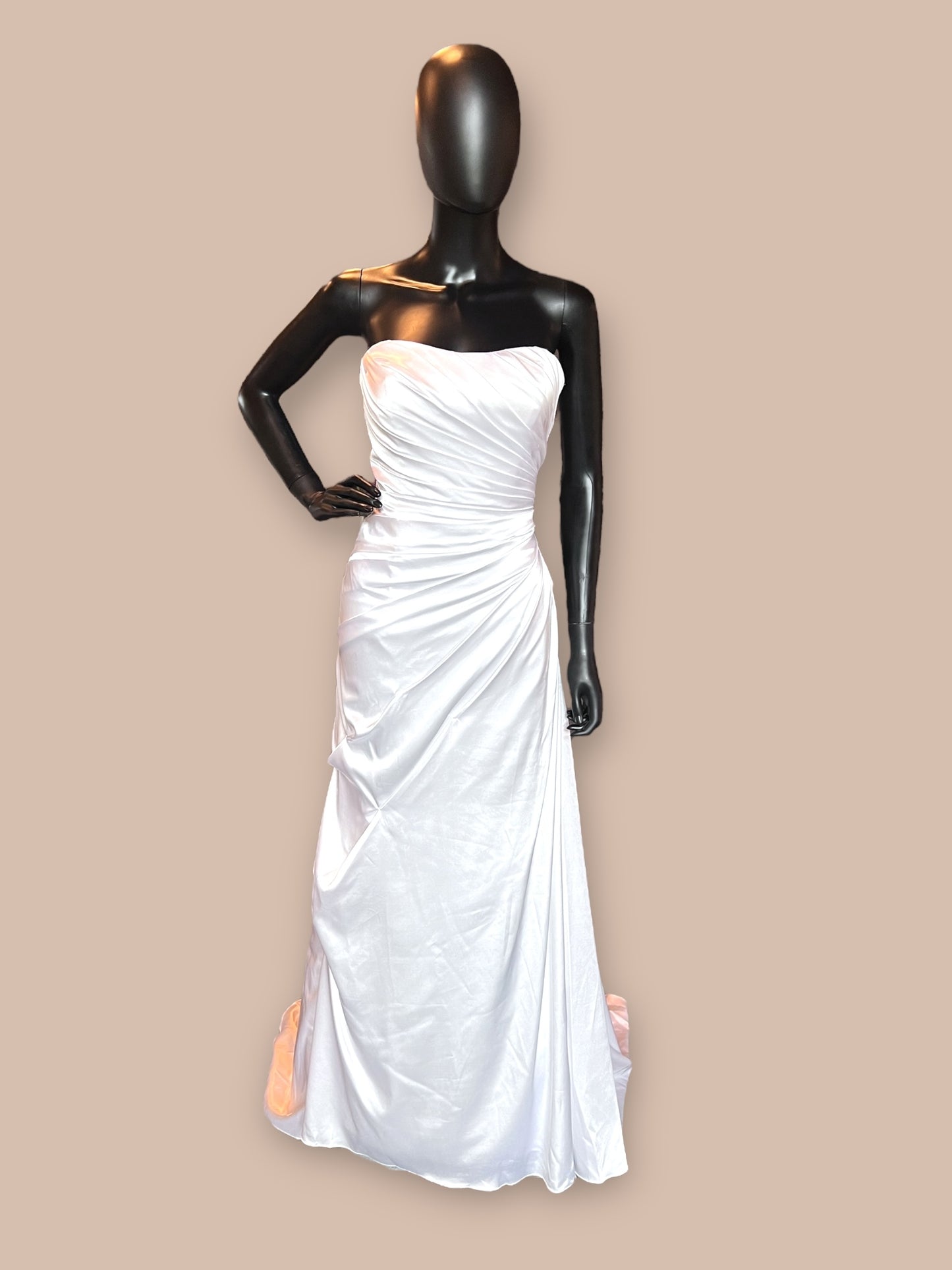 Da Vinci Charmeuse Side Sweep Wedding Gown