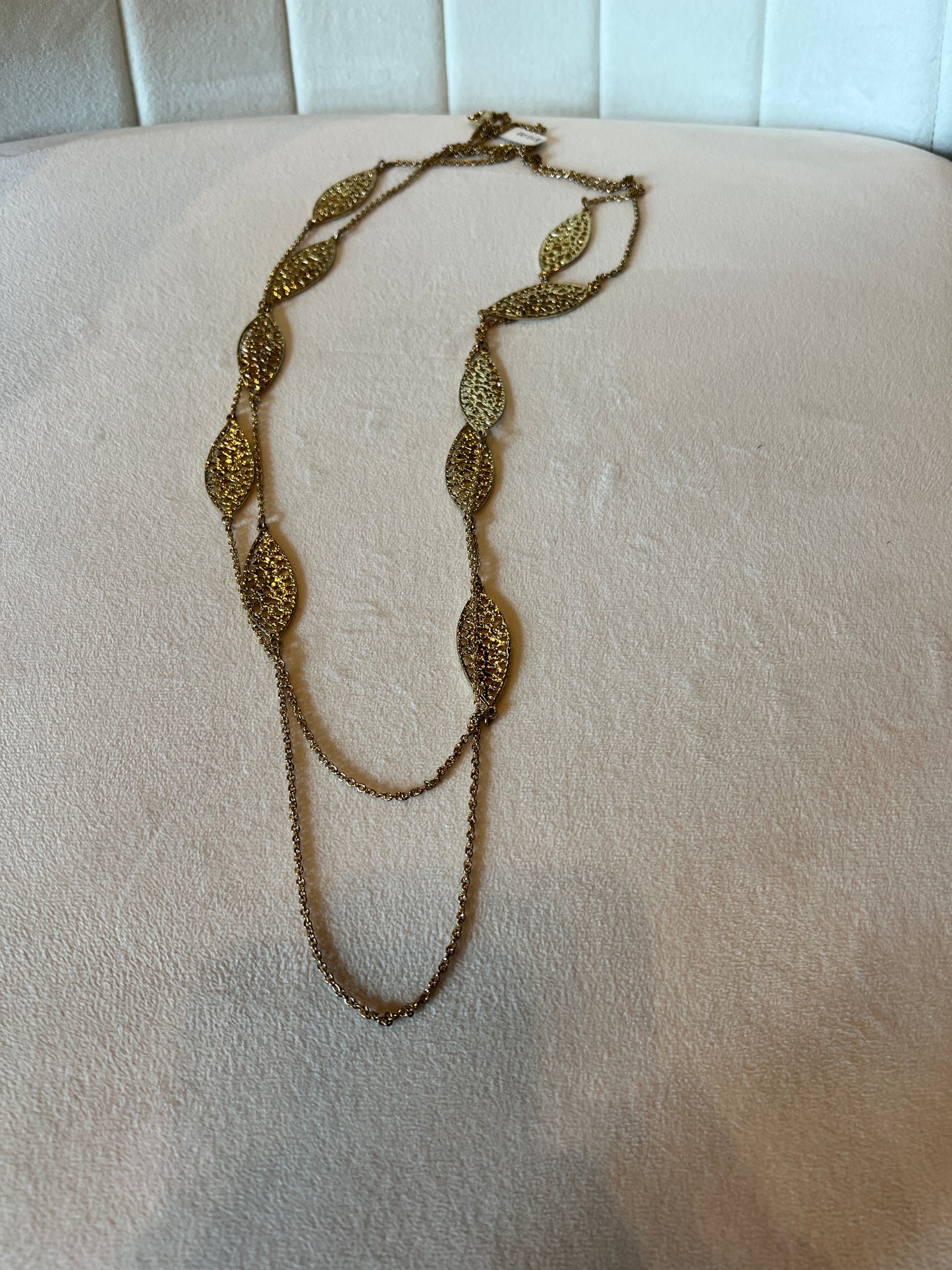 Long Leaf Chain Necklace