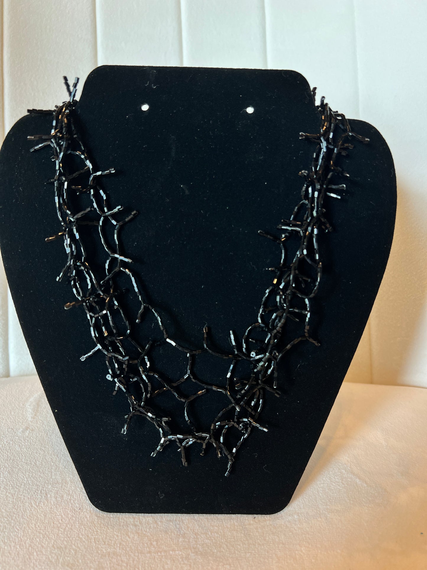 Black Bead Webbing Necklace