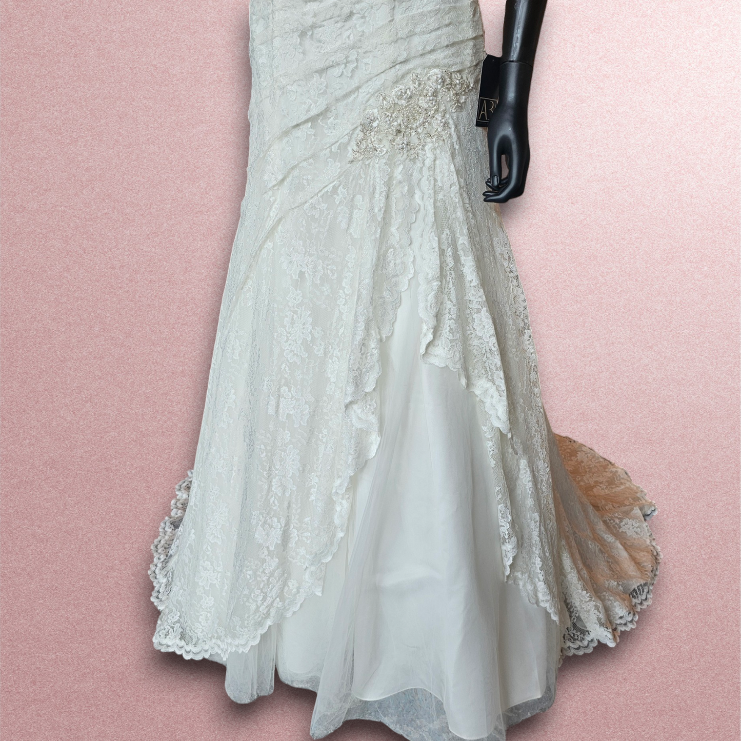 David's Bridal Lace Side Ruched Wedding Gown