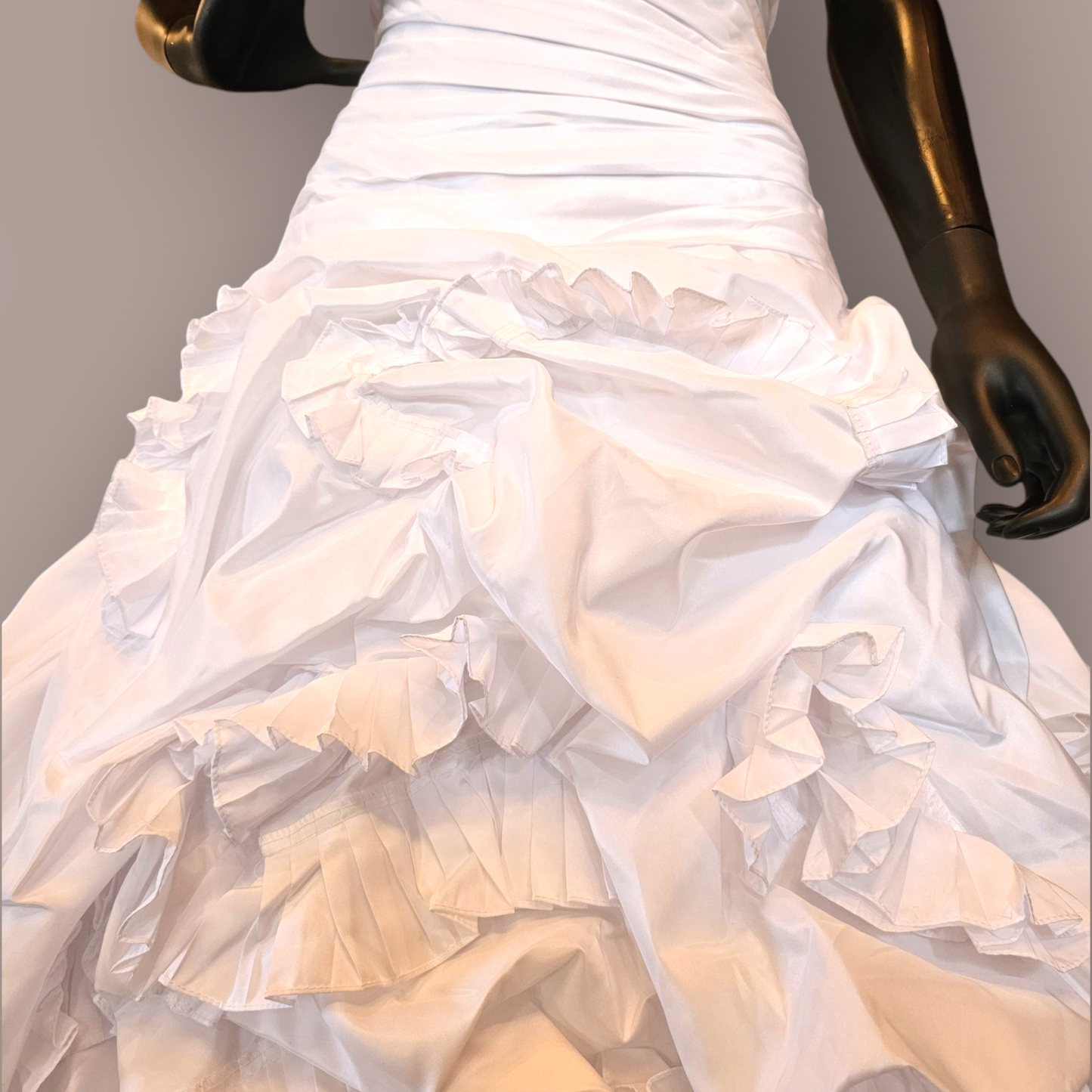 Da Vinci Crinkle Taffeta Wedding Gown