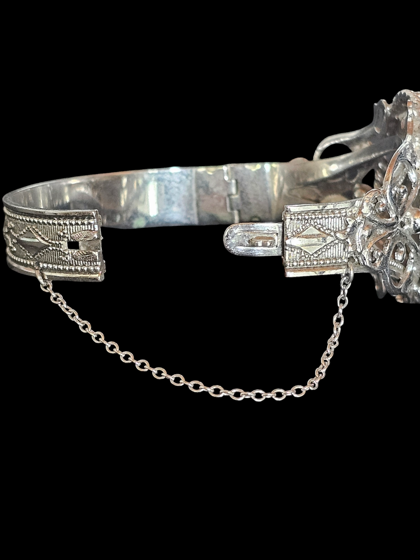 Cameo Silver Filigree Bracelet Cuff