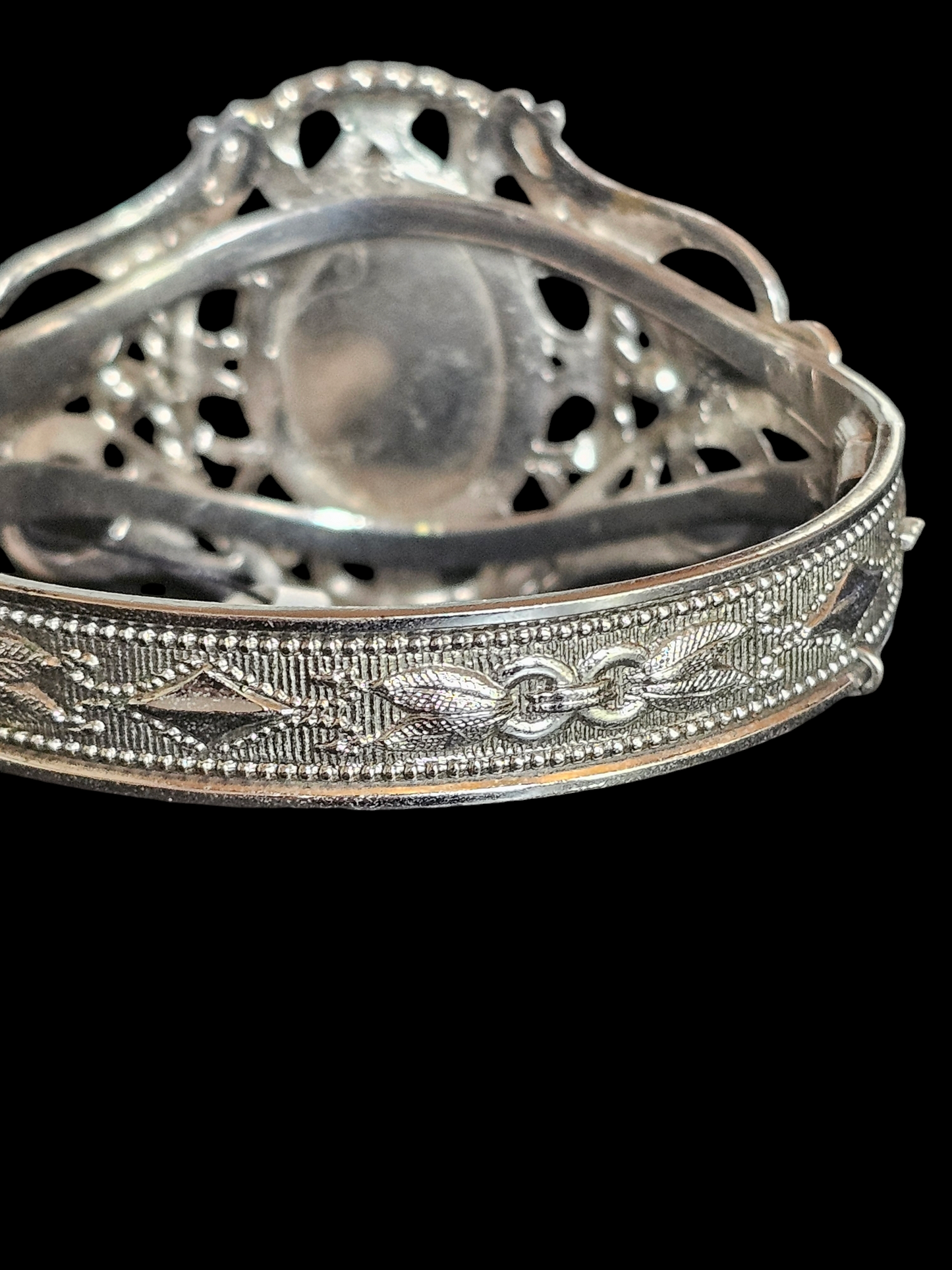 Cameo Silver Filigree Bracelet Cuff
