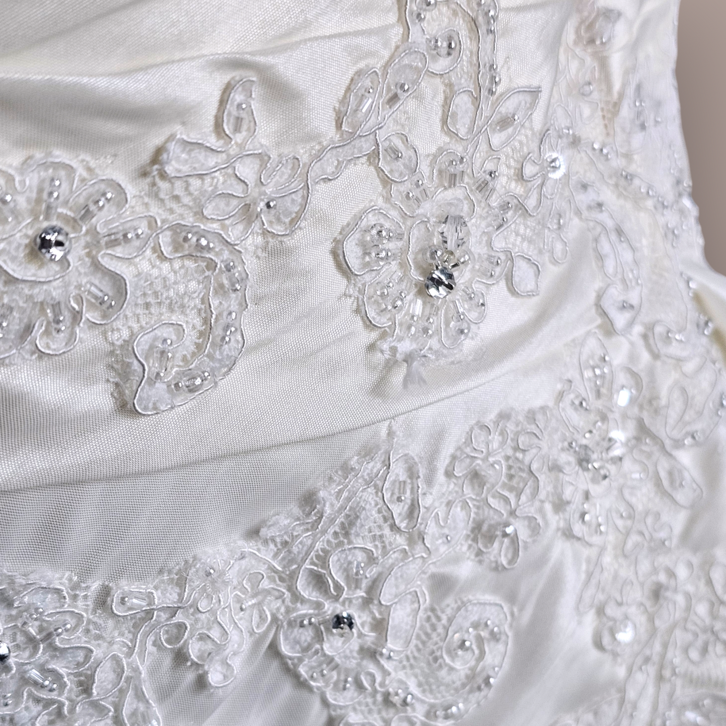 Mori Lee Ivory Taffeta Sweetheart/Fit Flare Wedding Gown