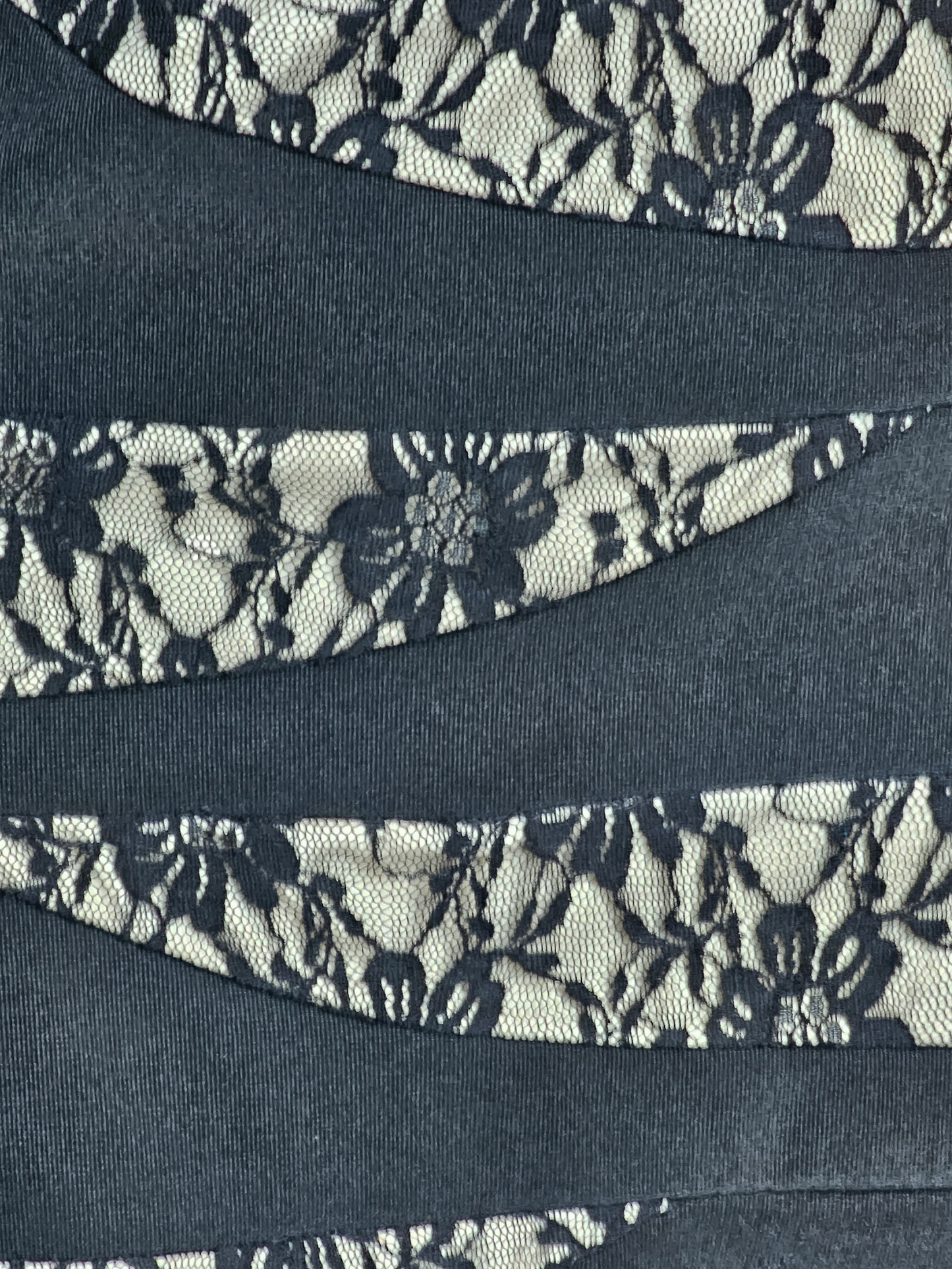 BlackLace/Nude Zig-Zag Bodycon Dress - Emerald Sundae