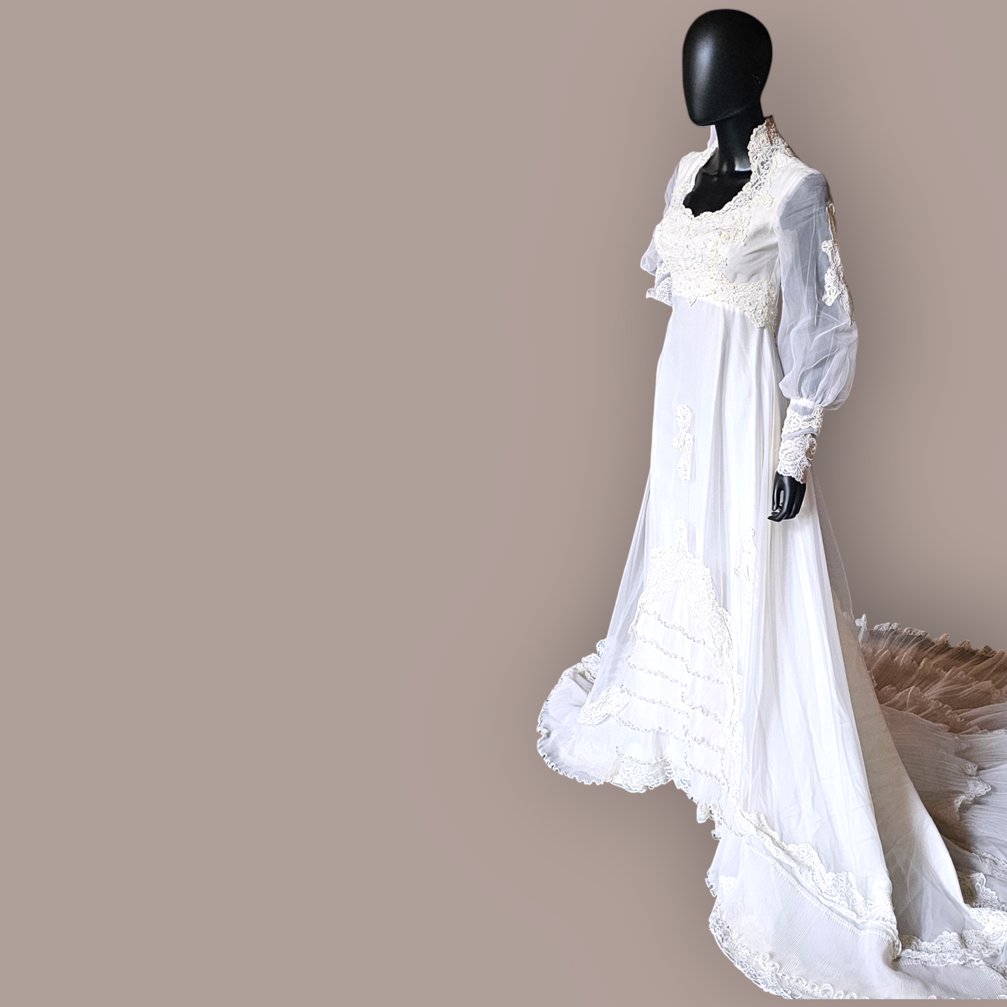 Vintage 70's Wedding Gown - Queen Anne Ruffle Detail