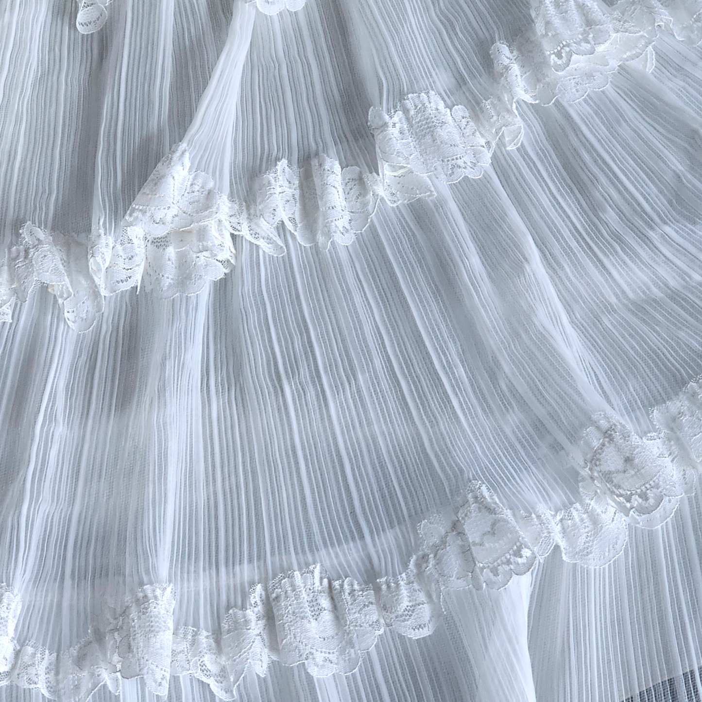 Vintage 70's Wedding Gown - Queen Anne Ruffle Detail