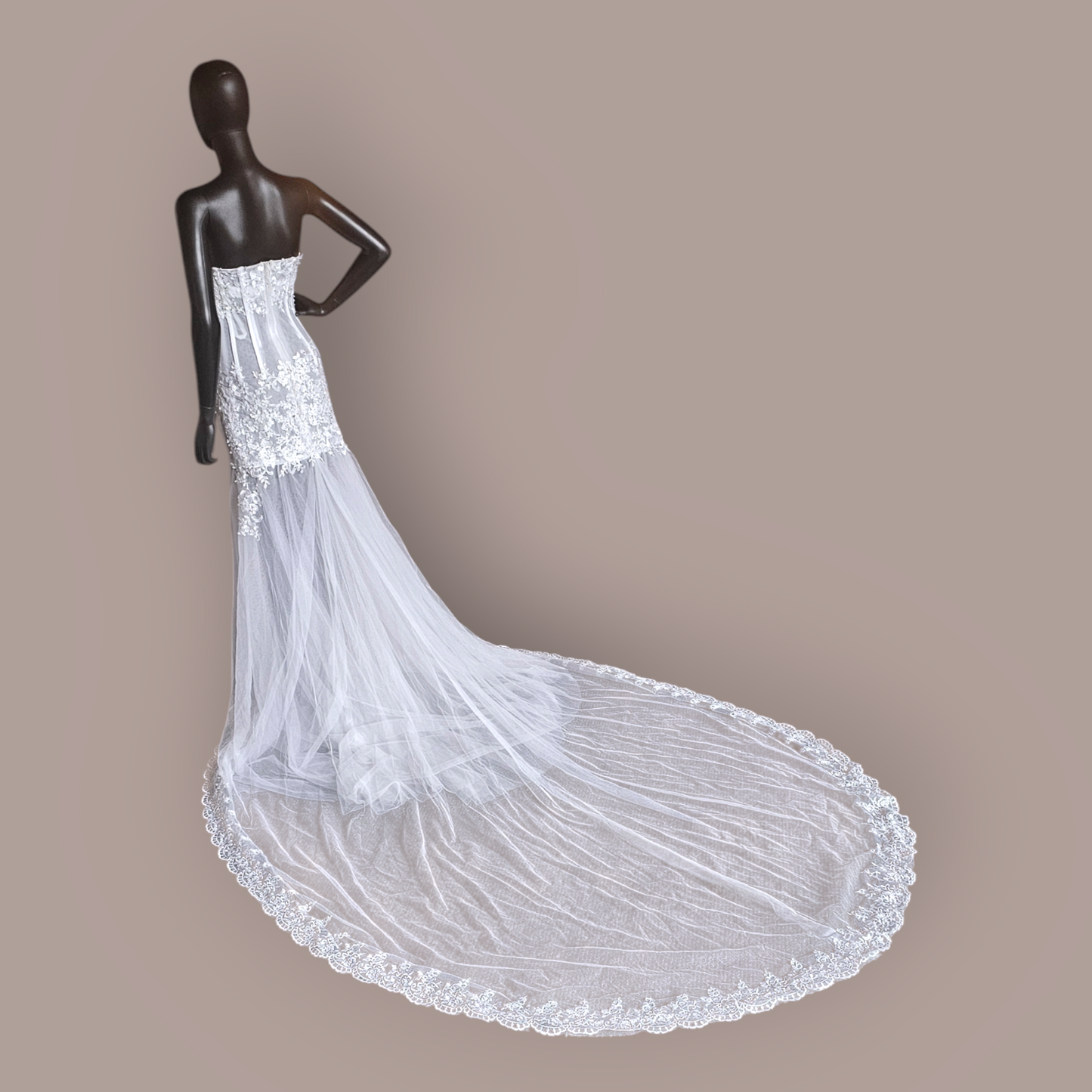 White Tulle Fitted Wedding Gown