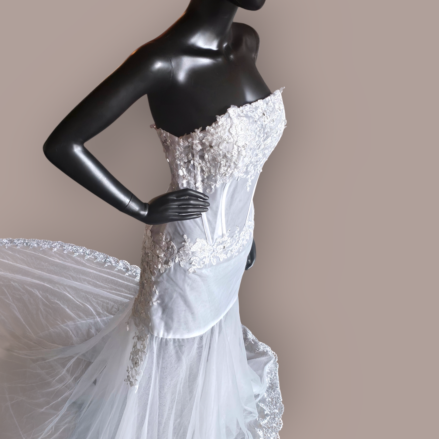 White Tulle Fitted Wedding Gown