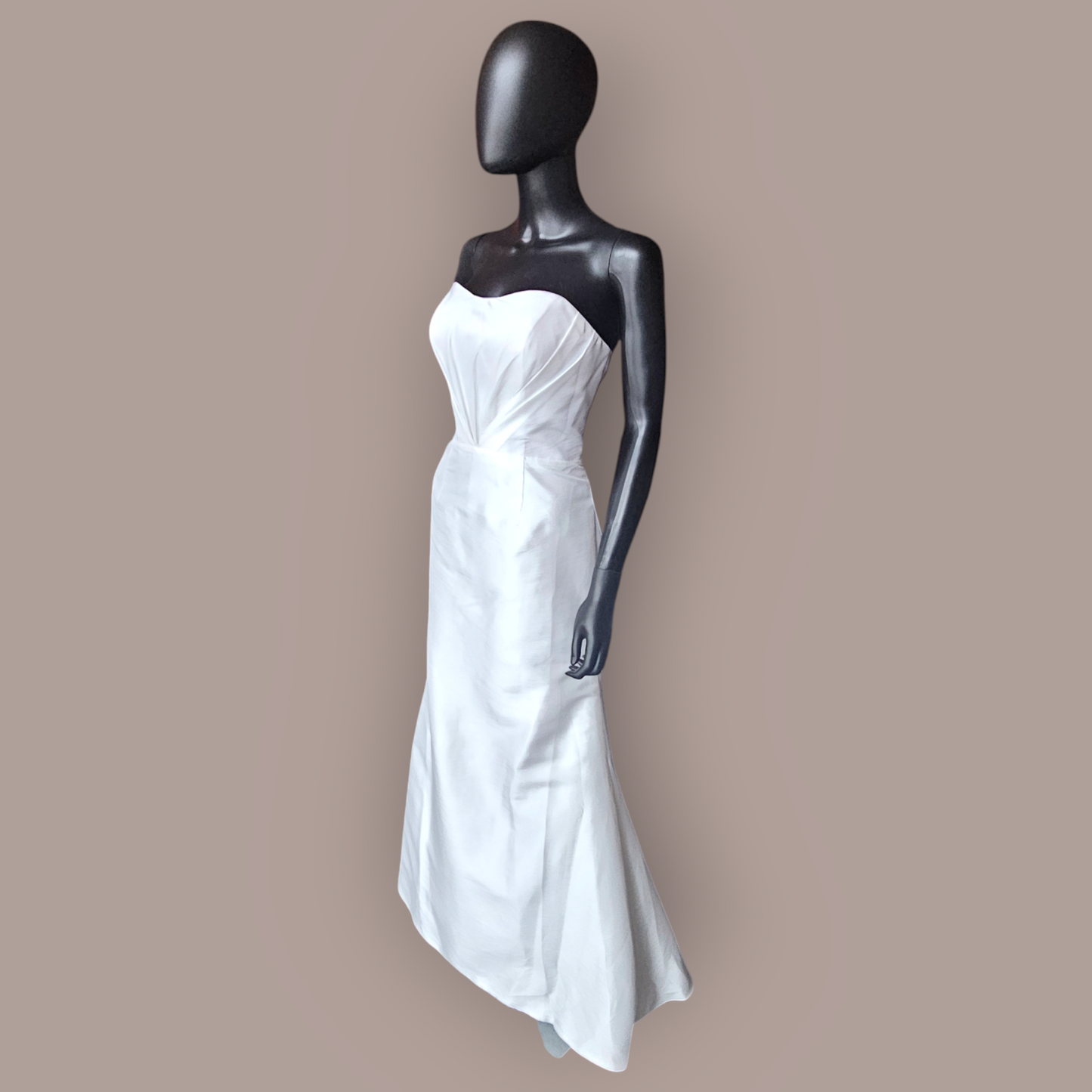 Venus White Taffeta Minimalist Fitted Wedding Gown