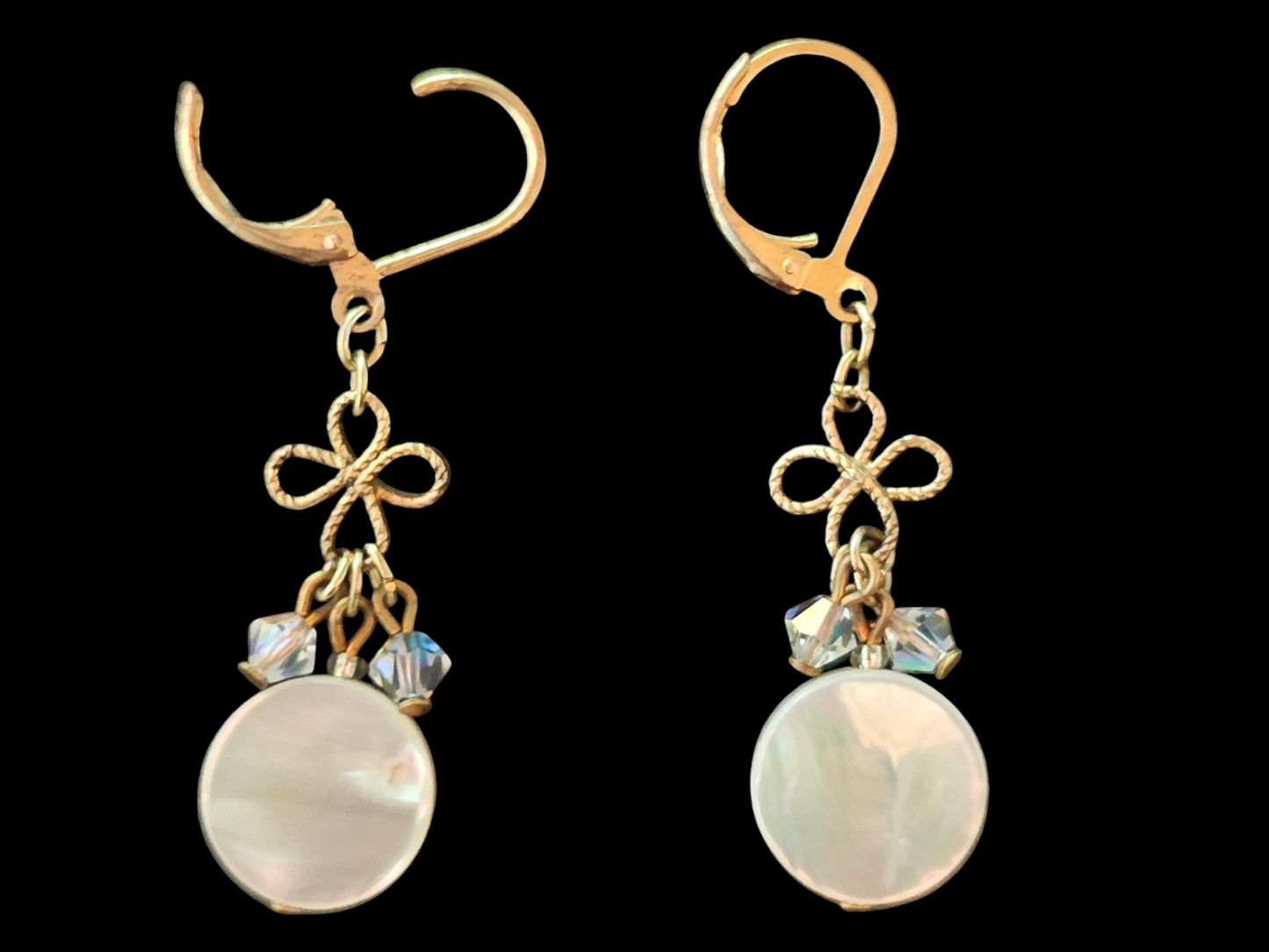 Gold Filigree Freshwater Pearl/Mother of Pearl Necklace/Earring Set