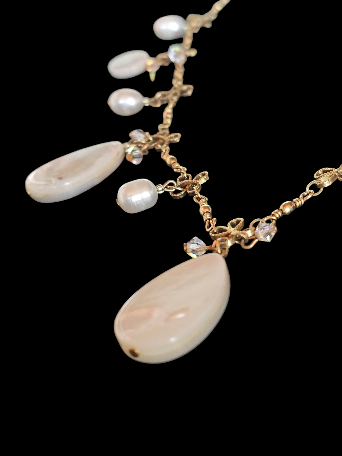 Gold Filigree Freshwater Pearl/Mother of Pearl Necklace/Earring Set