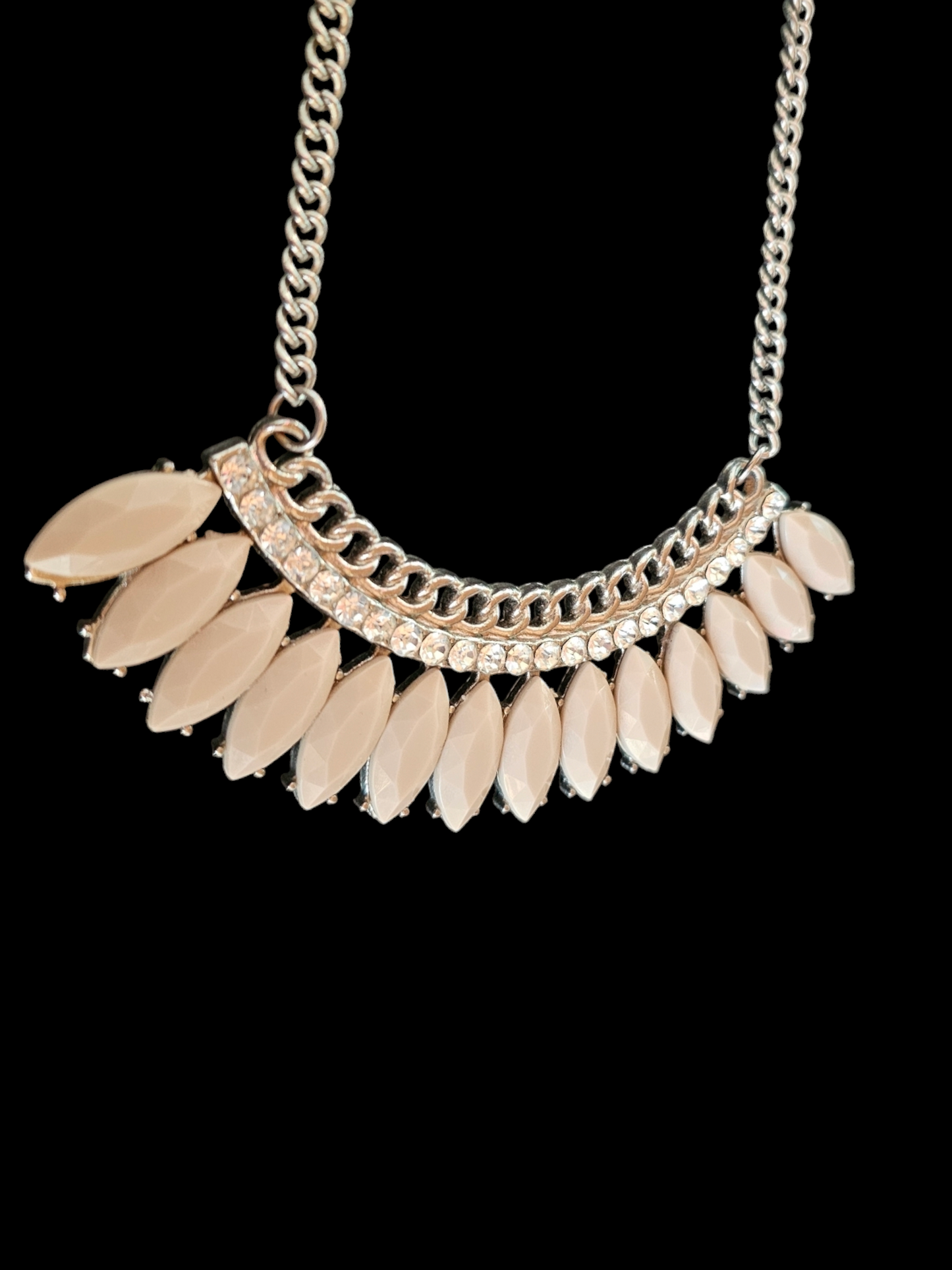 Nude Crystal Collar Silver Necklace