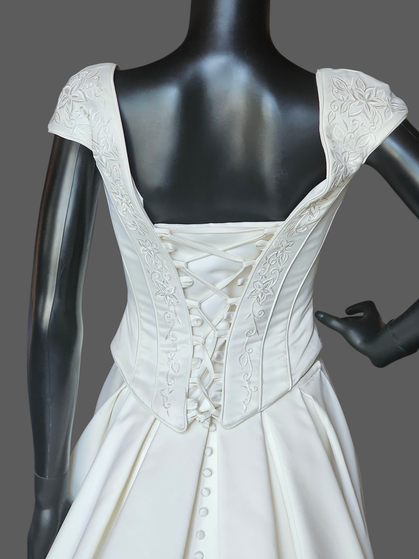 Fitted Cap Sleeve Basque Waist 3 Piece Wedding Gown - Detatchable Train