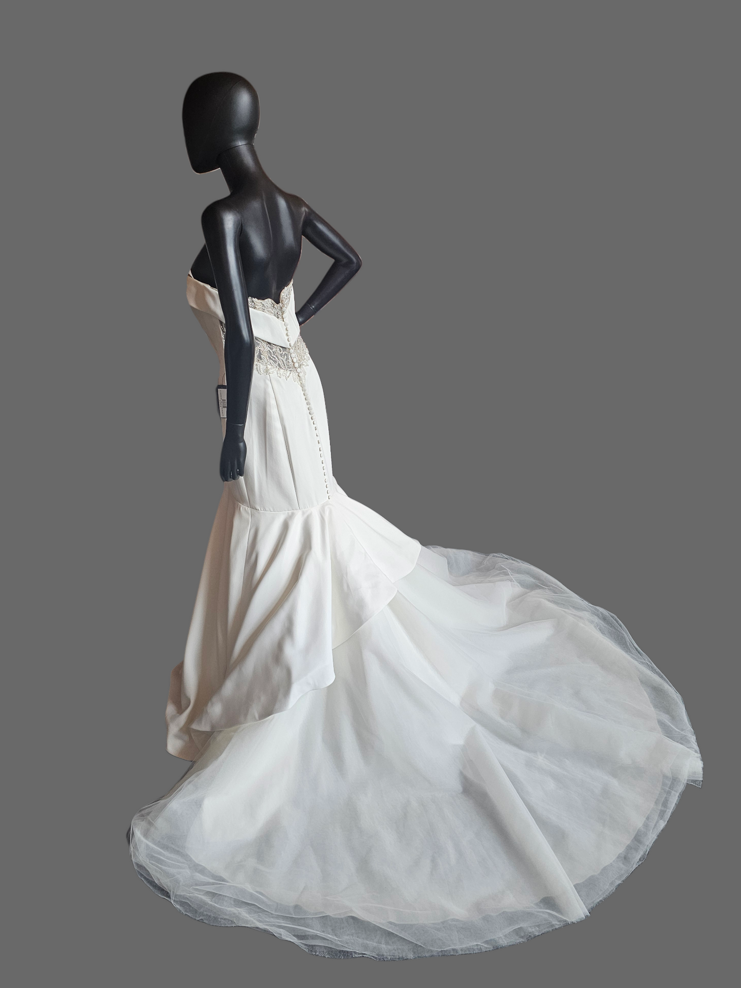 Ivory Soft Satin Sweetheart Fitted Wedding Gown  - Justin Alexander NWT