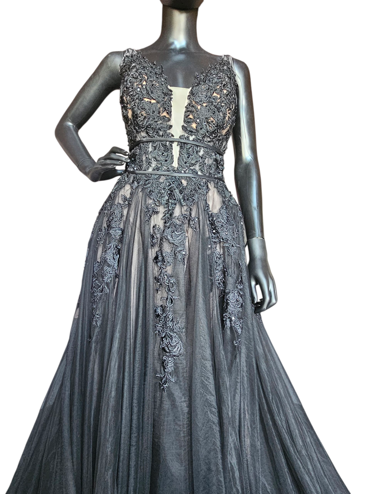 Black/Blush Plunge V-Neck A-line Wedding Gown NWOT - Mori Lee