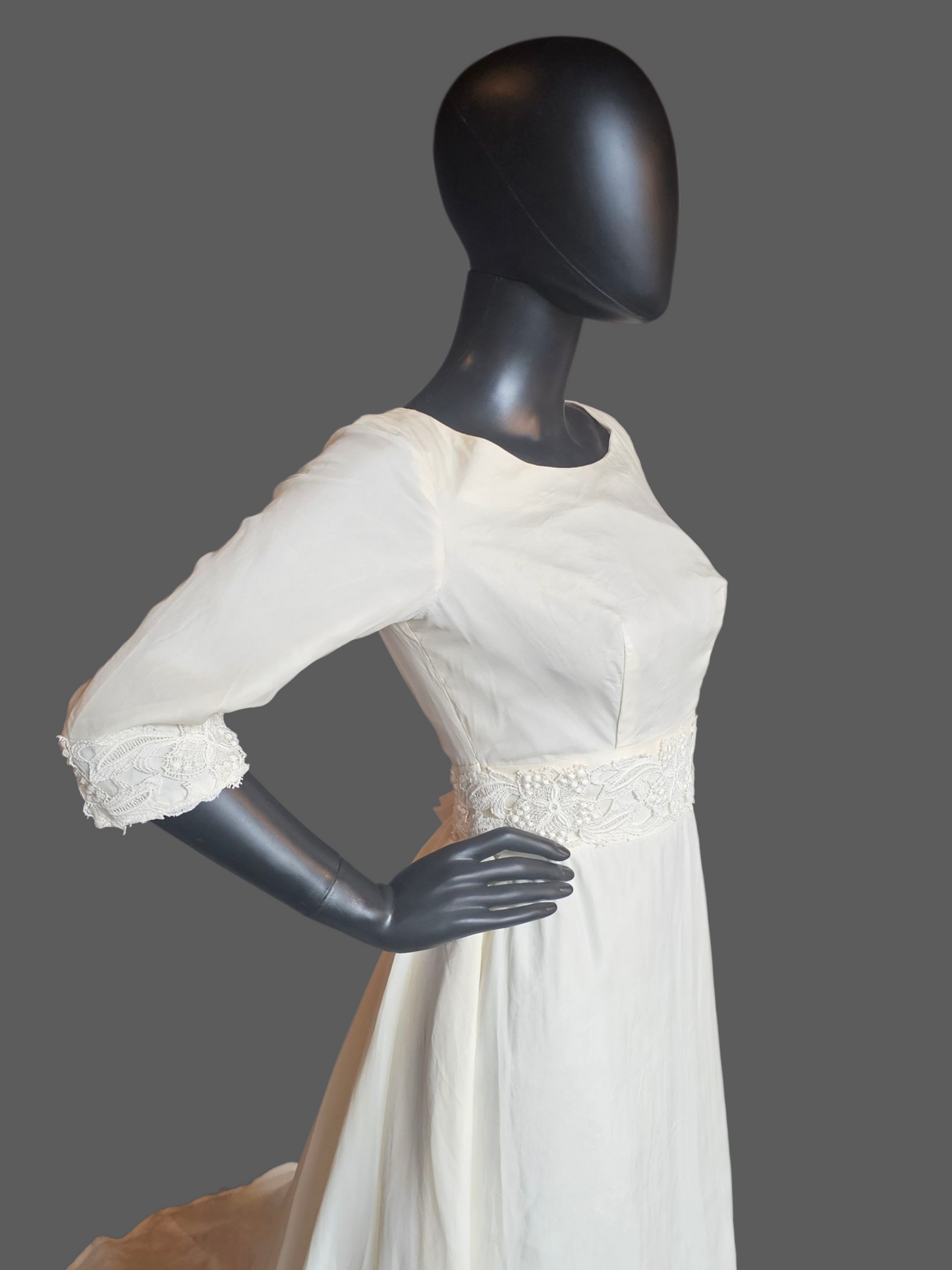 Vintage 60's Straight Cut Bateau Neck 3/4 Sleeve Wedding Gown W/Detachable Train