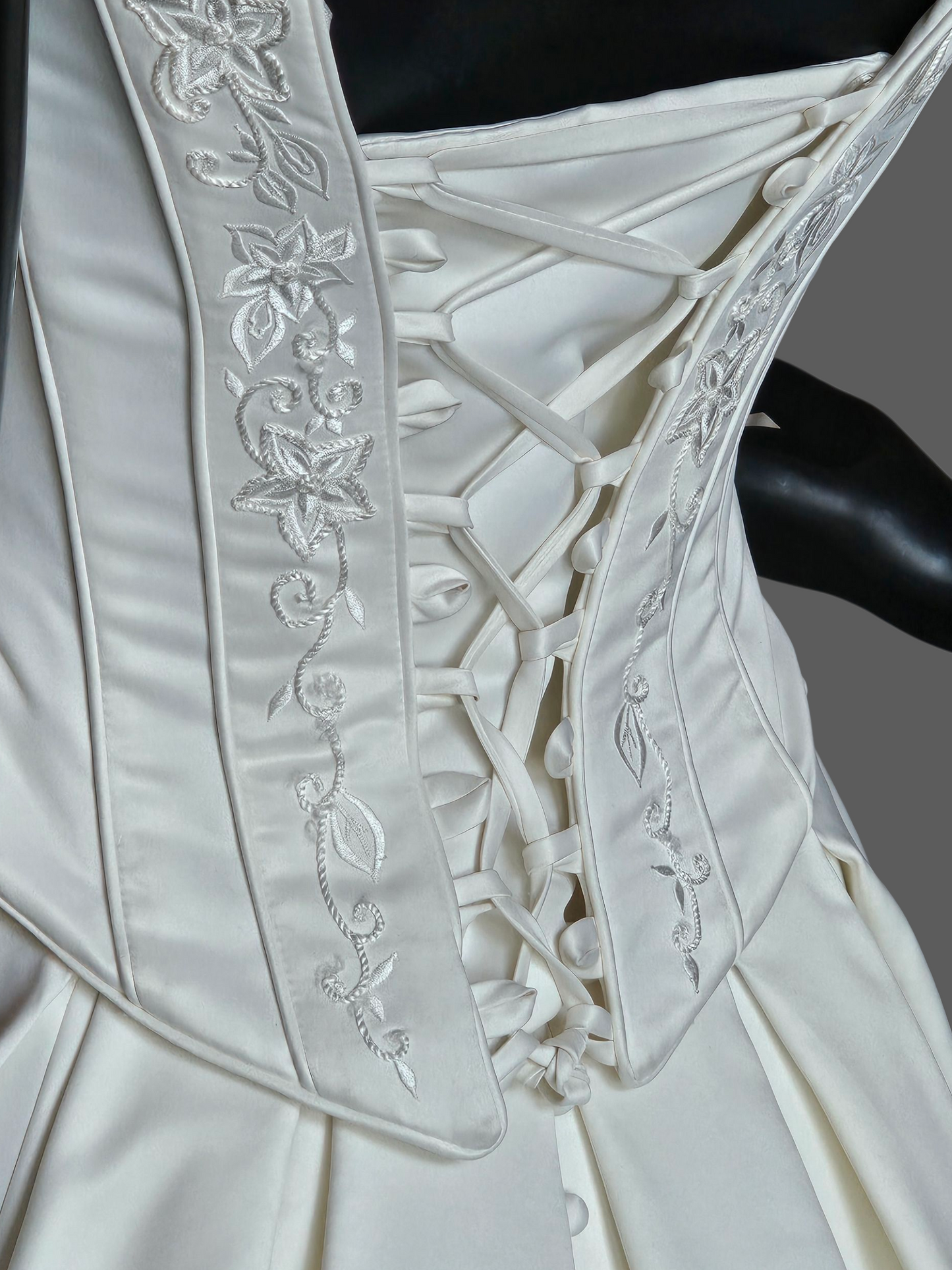 Fitted Cap Sleeve Basque Waist 3 Piece Wedding Gown - Detatchable Train