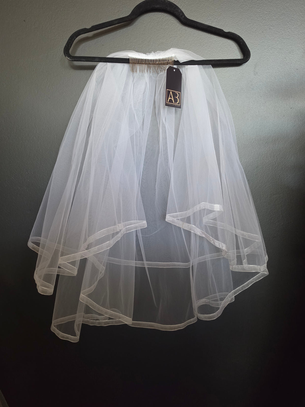 2-Layer White Elbow Wide Ribbon Edged Veil
