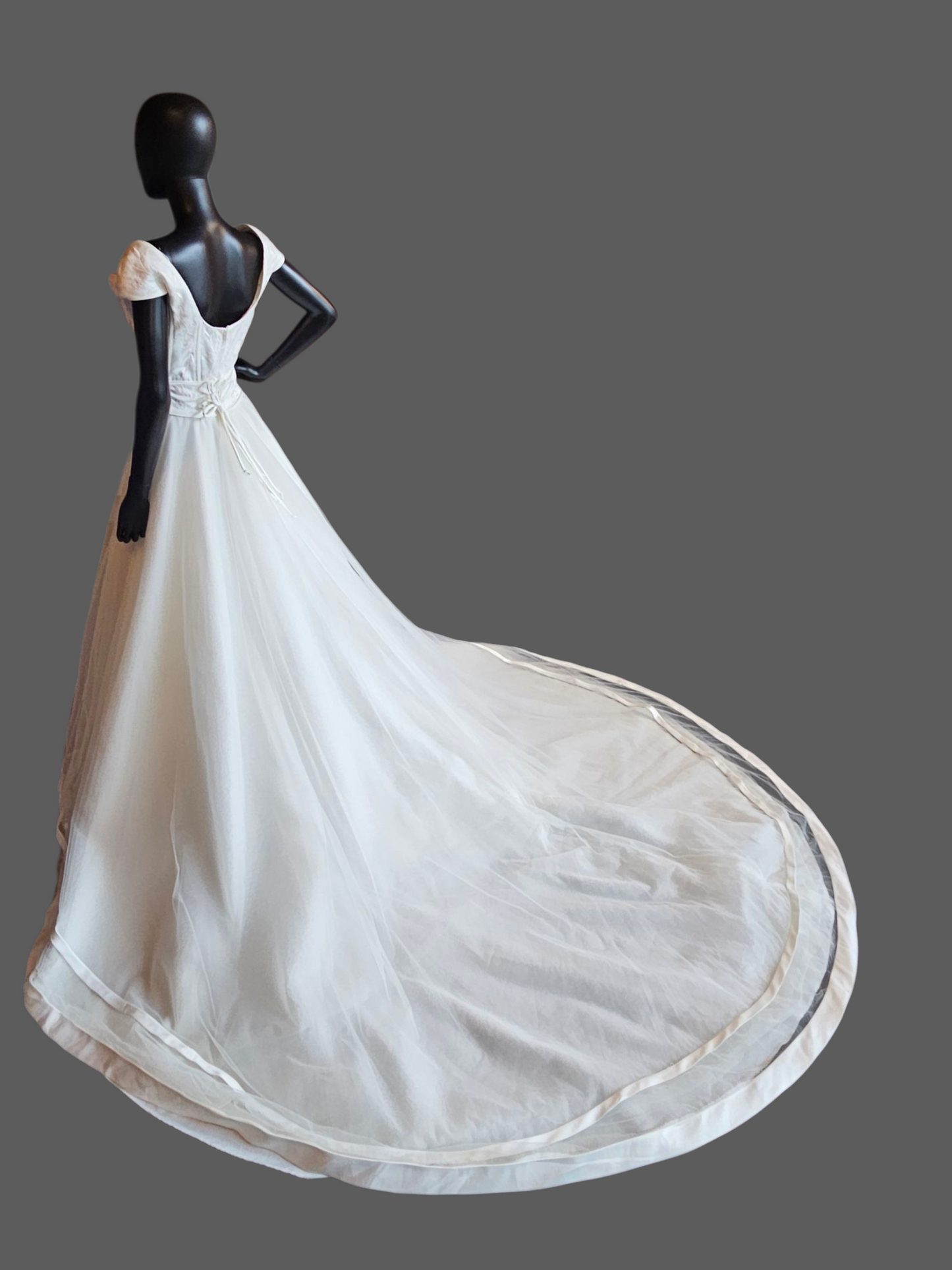 Vintage Ivory/Pink Embroidered Cap Sleeve A-Line Wedding Gown