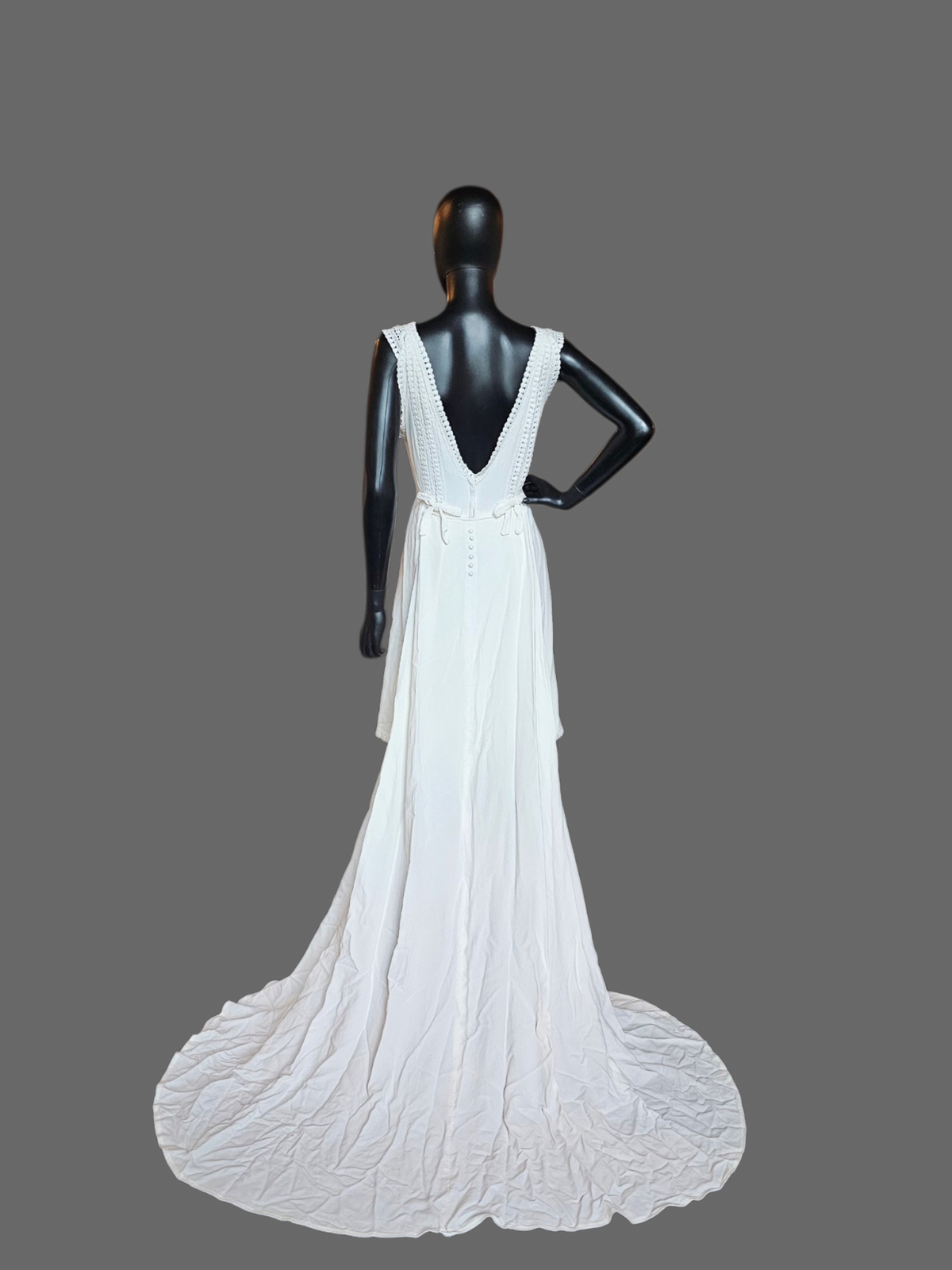 Vintage 60's Boho Pinwheel Crochet Wedding Gown - Renewal