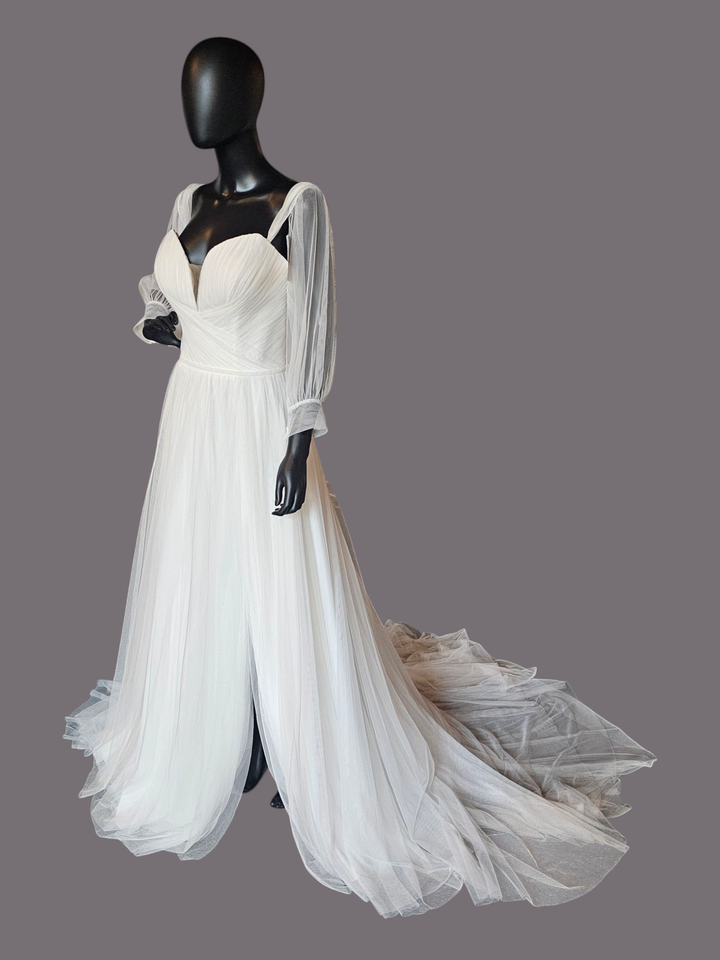Sweetheart Plunge Detached Sleeve Ivory Netting Wedding Gown