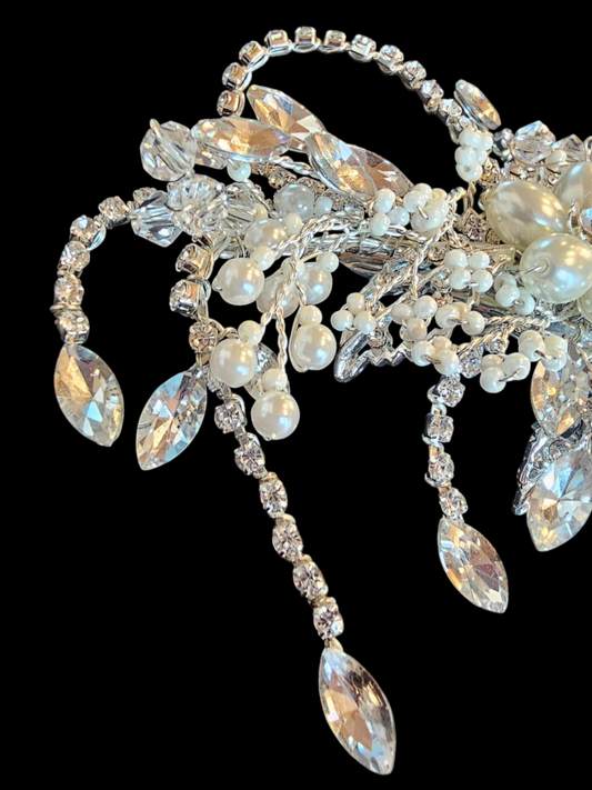 Ivory/Crystal/Pearl Wire Hair Clip