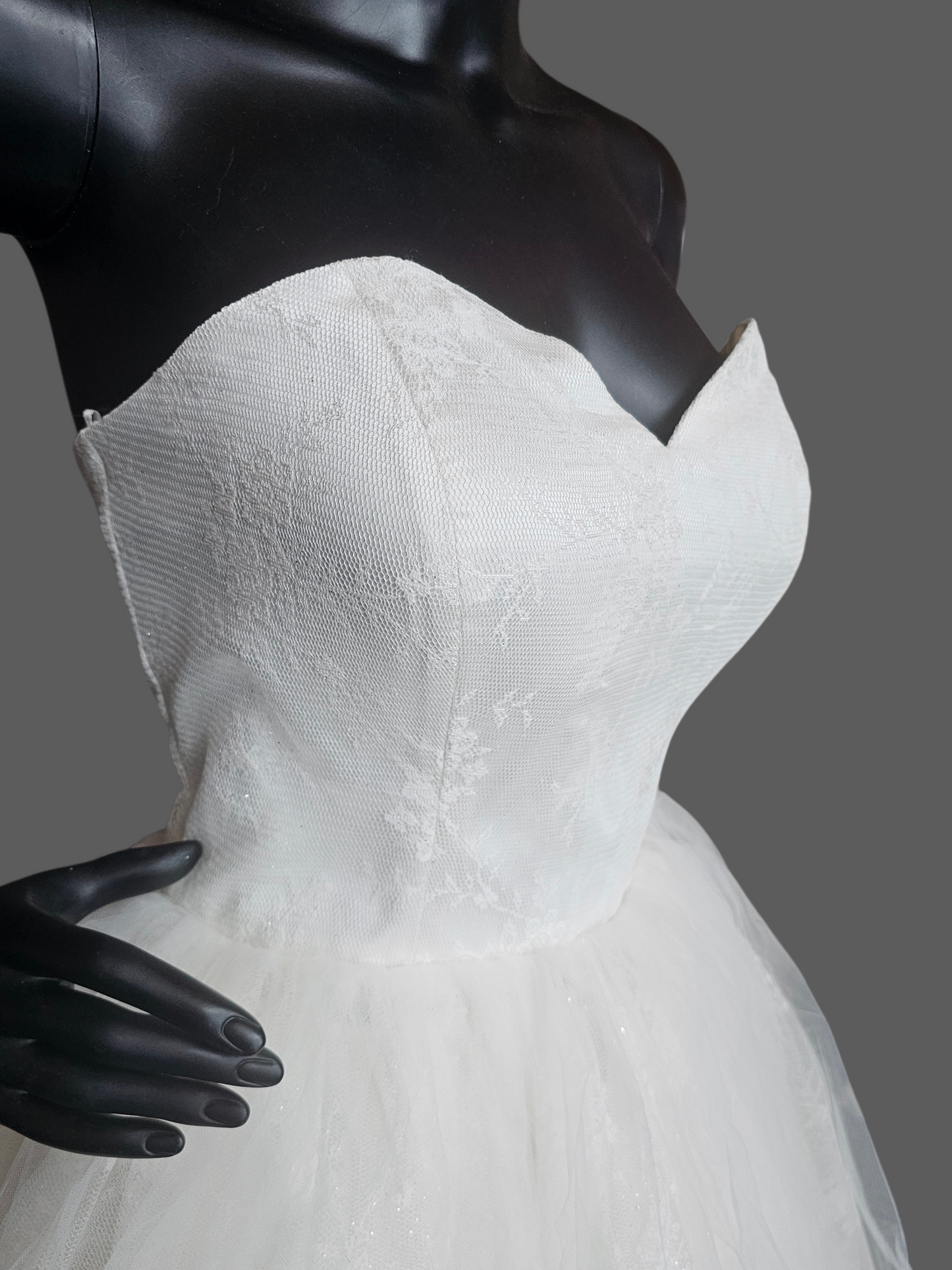 Ivory Lace Sparkle Strapless Sweetheart Wedding Ballgown - Di La Sena