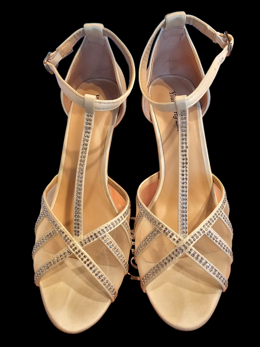 Hazel T-Strap Sparkle Peep Toe Shoe - NEW