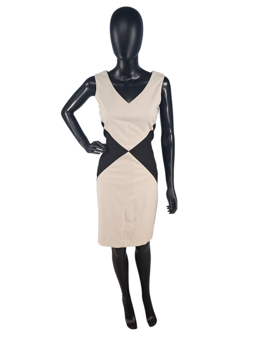 Black/Ivory Diamond Sheath Knee Length Dress - Banana Republic
