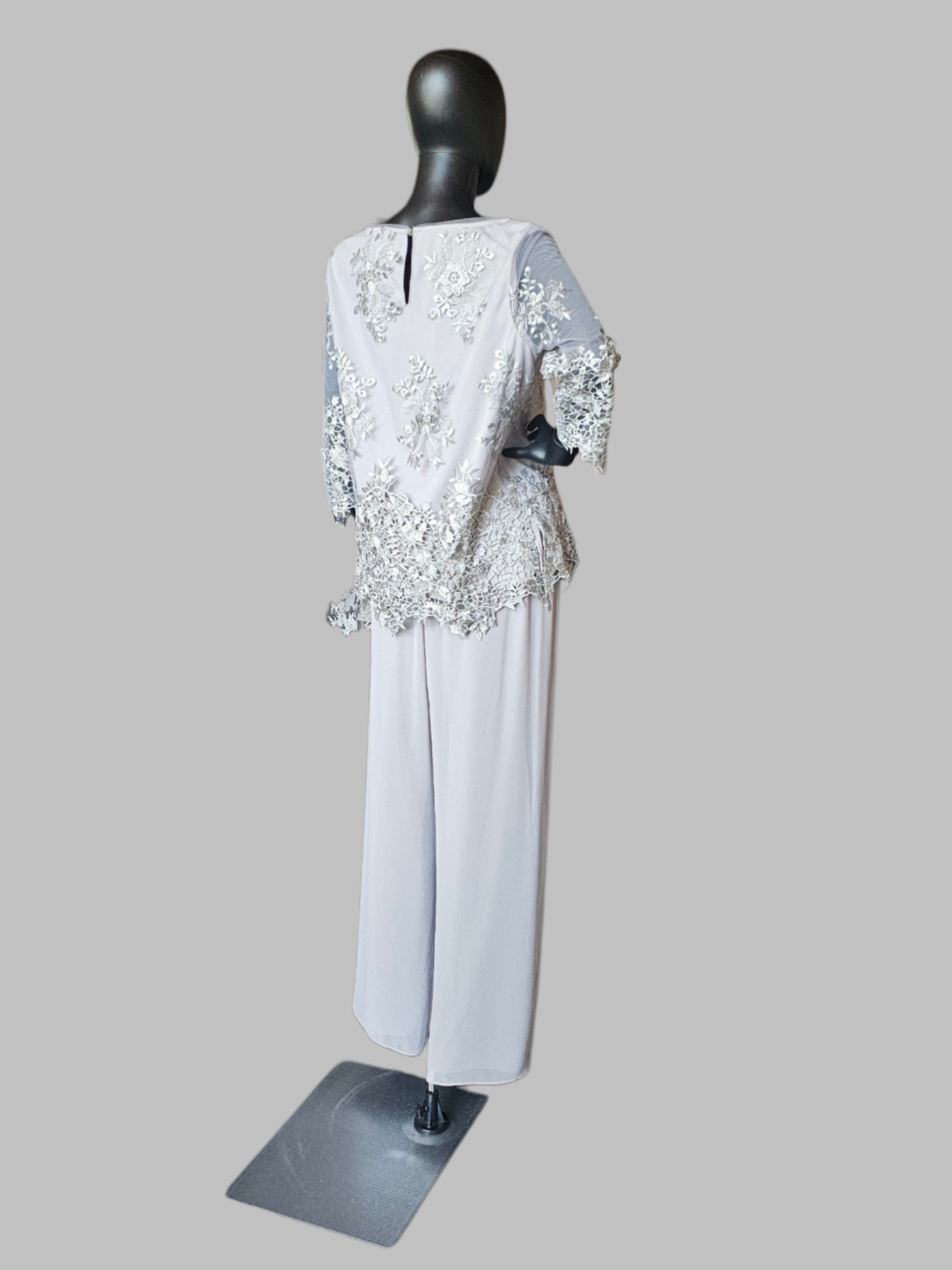 Grey Lace 3/4 Sleeve Chiffon 2 Piece Pant Mothers Formal Wear - Alex Evenings