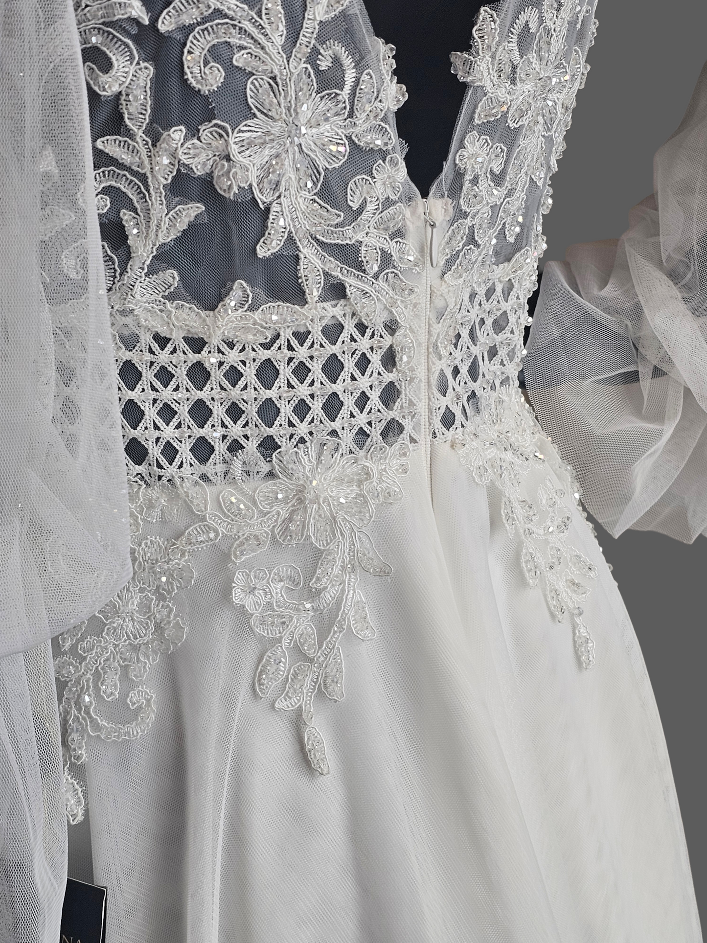 Ivory Boho V-Neck Cold Shoulder Lantern Sleeve Wedding Gown - Niobe - NWT