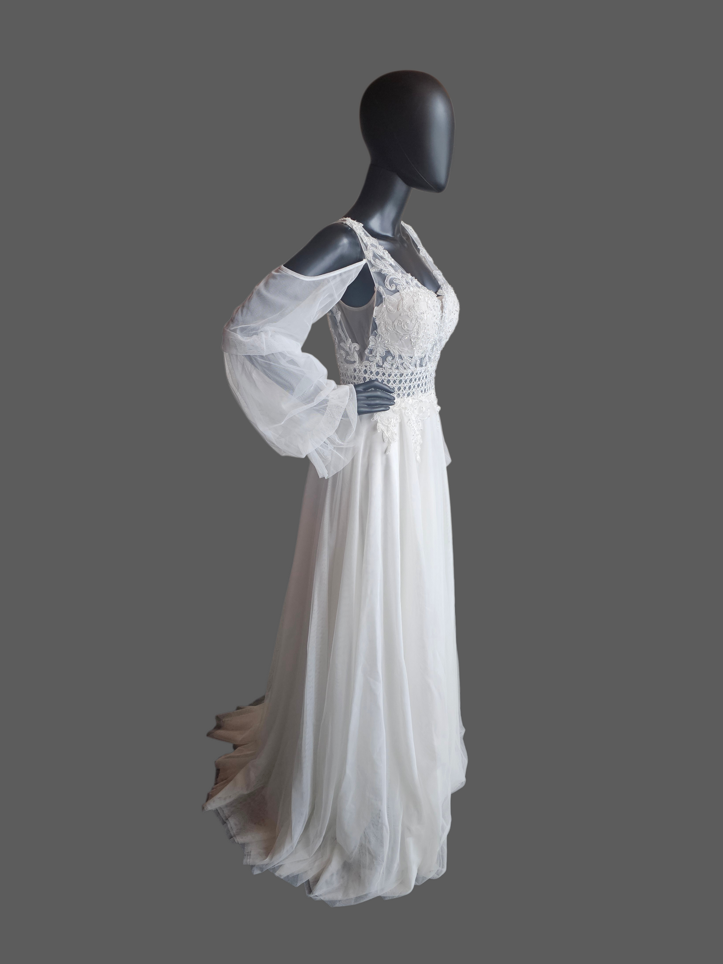 Ivory Boho V-Neck Cold Shoulder Lantern Sleeve Wedding Gown - Niobe - NWT