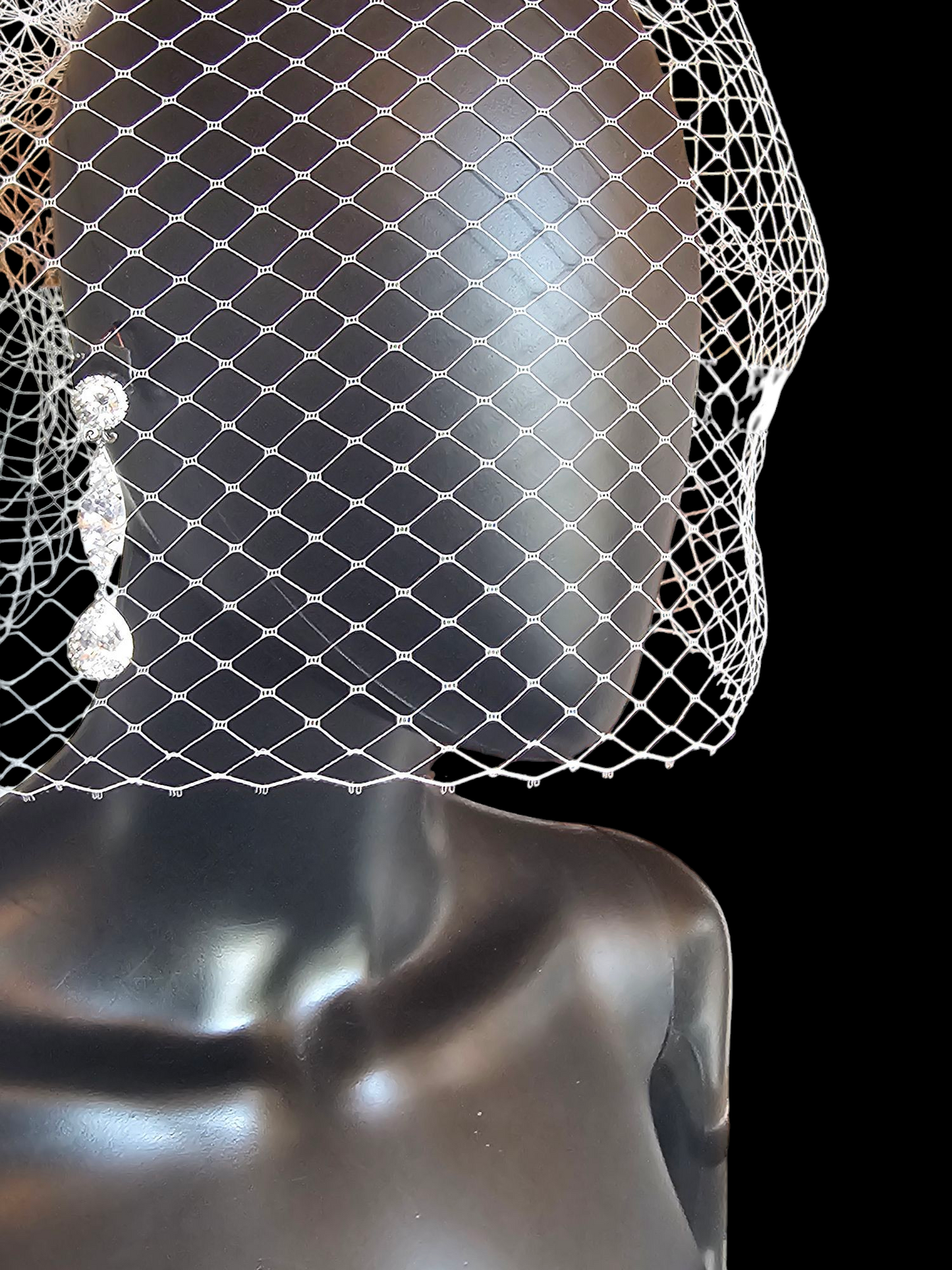 Silver Freshwater Pearl/Crystal Comb W/Net Facinator Veil