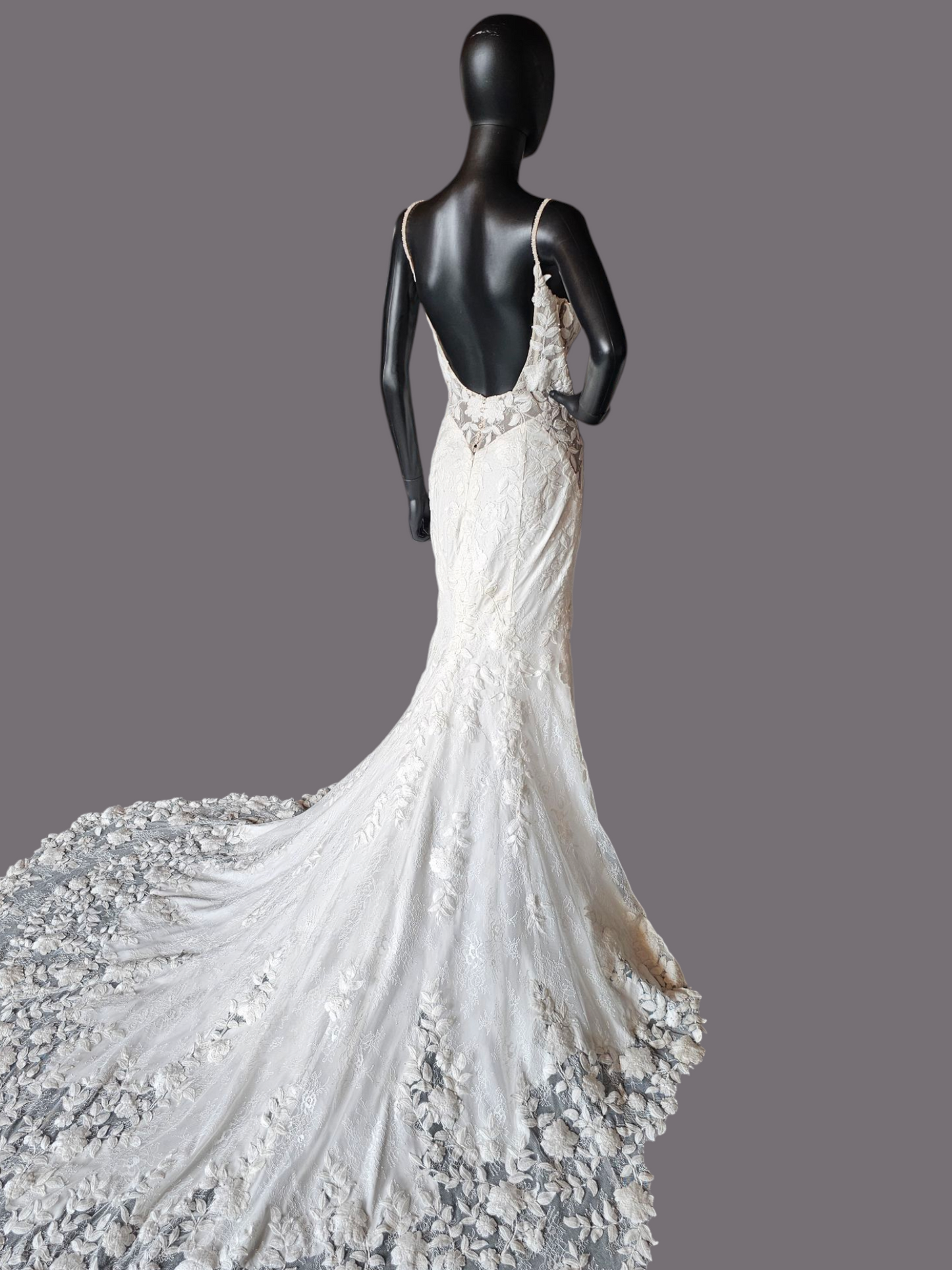 Ivory Lace Illusion Plunge Fitted - Brooklyn Grace