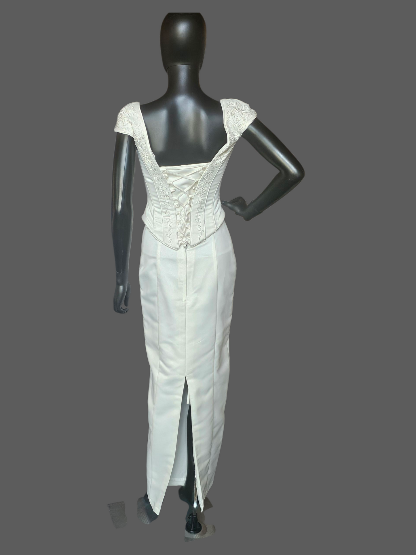 Fitted Cap Sleeve Basque Waist 3 Piece Wedding Gown - Detatchable Train
