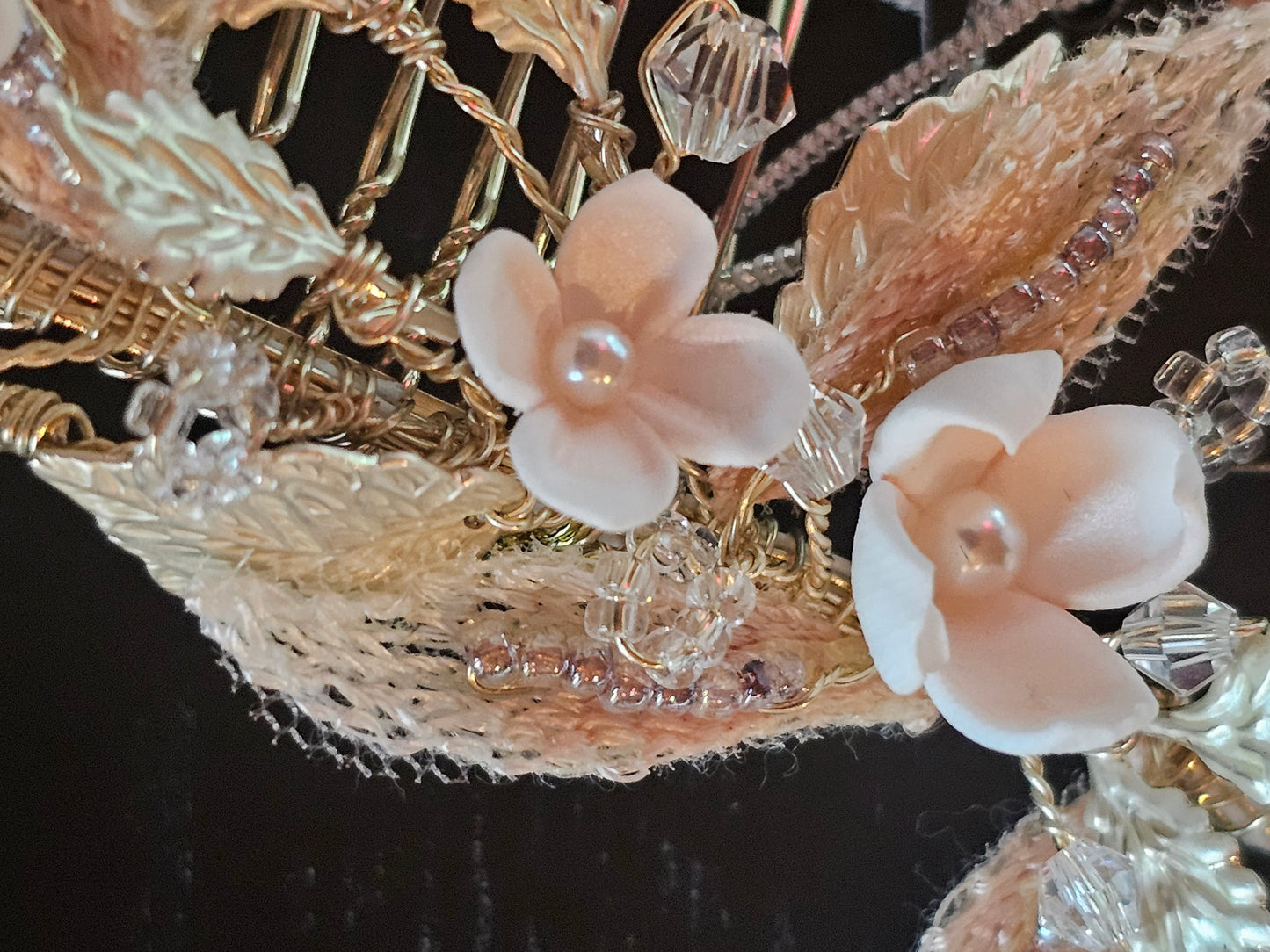 Clay Flower/Soft Gold Hair Comb - Marionat